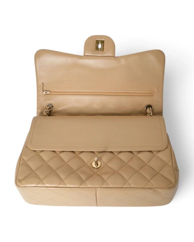 Chanel Jumbo Timeless Double Flap Beige in vendita 7