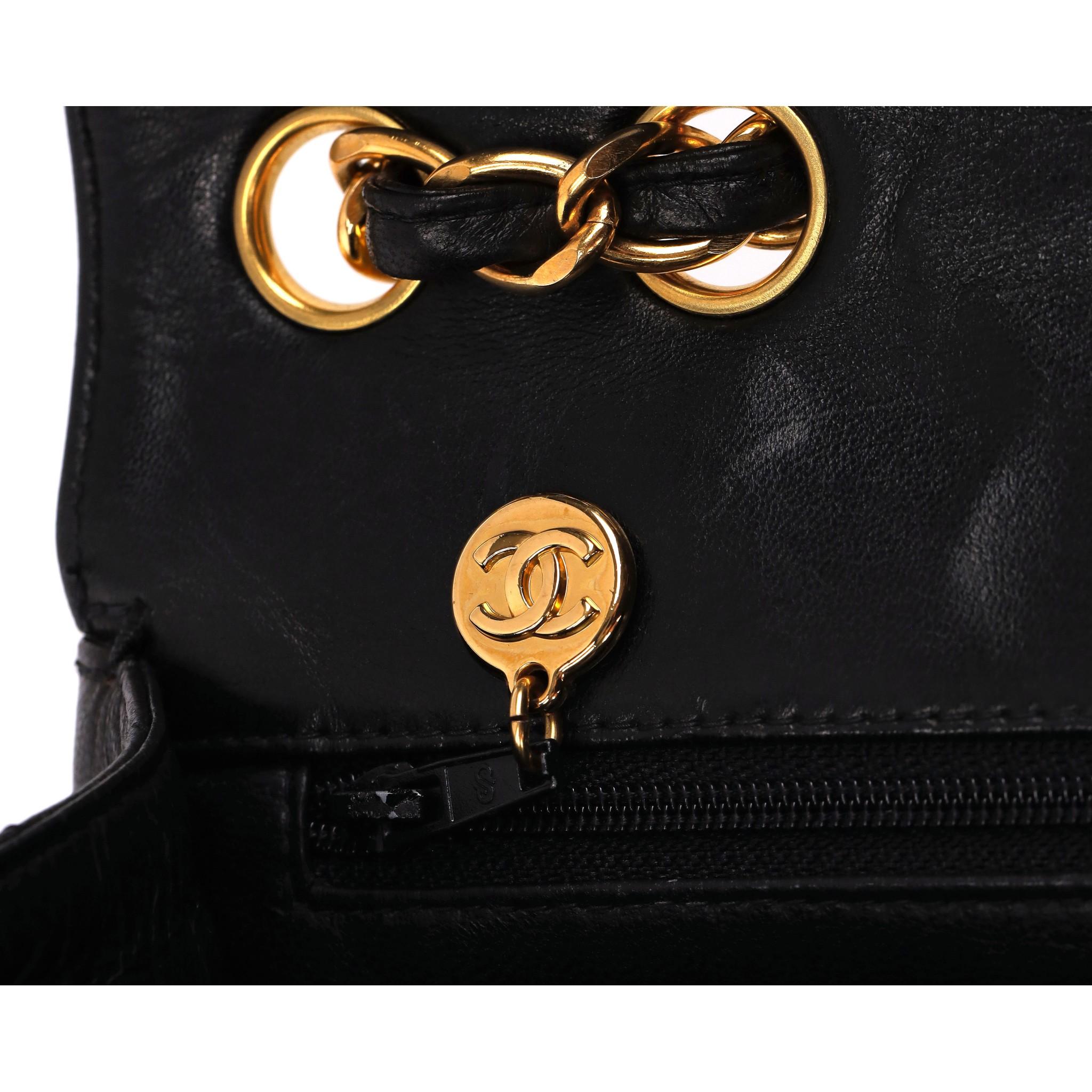 Chanel Jumbo Vintage Lambskin Leather Quilted Timeless Bag For Sale 4