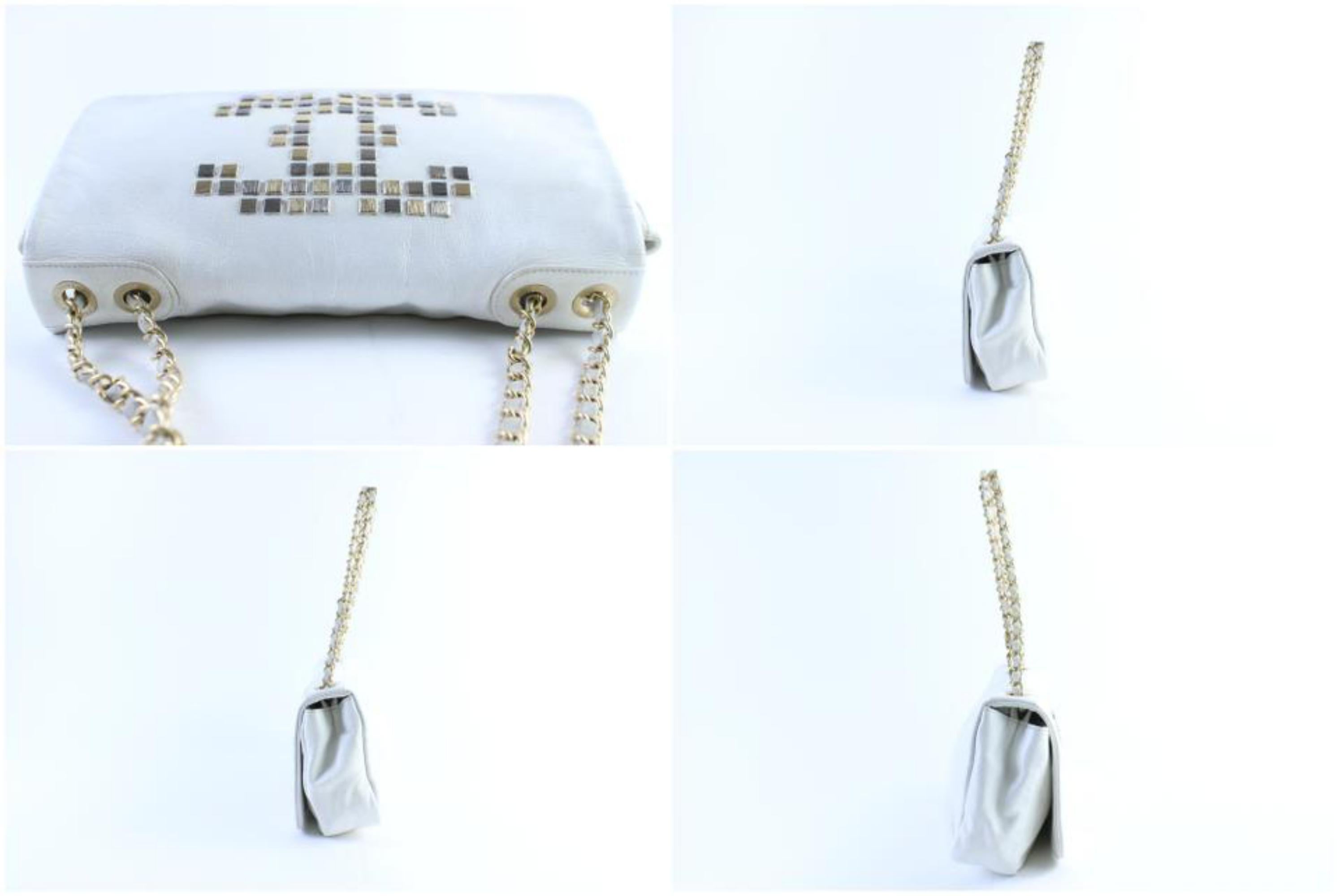 Chanel Jumbo White CC Logo Mosaic Chain Flap 228805a For Sale 2