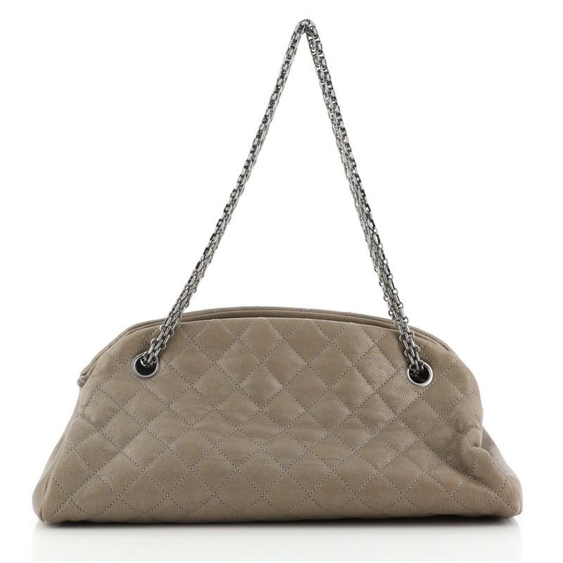 Chanel Just Mademoiselle Bag Quilted Caviar Medium In Good Condition In NY, NY