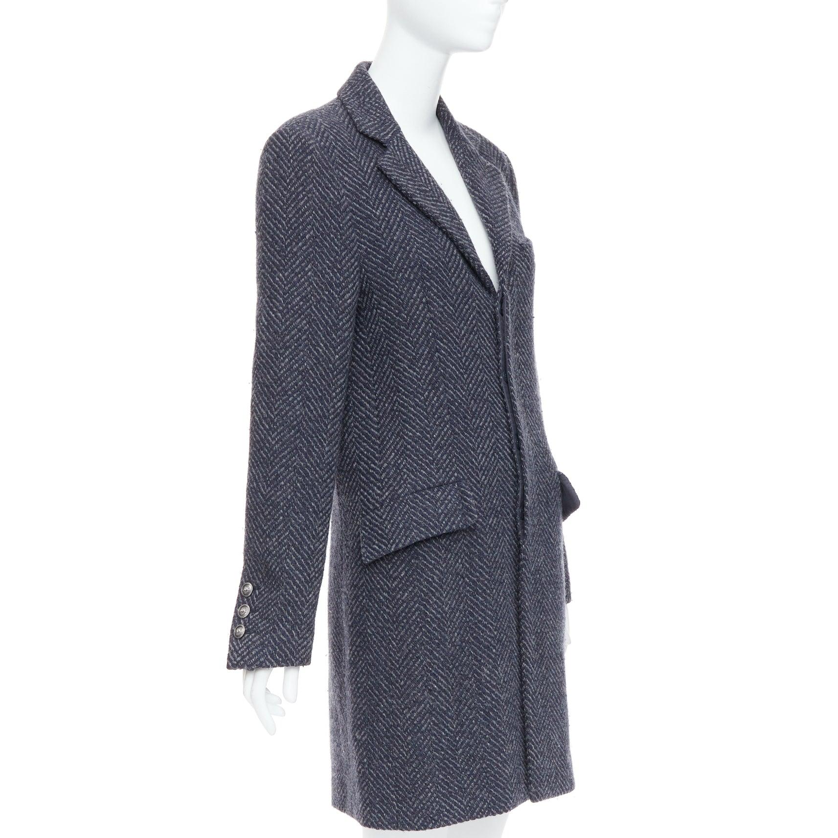 CHANEL Karl Lagerfeld 08A grey navy herringbone tweed long coat FR46 3XL In Excellent Condition For Sale In Hong Kong, NT