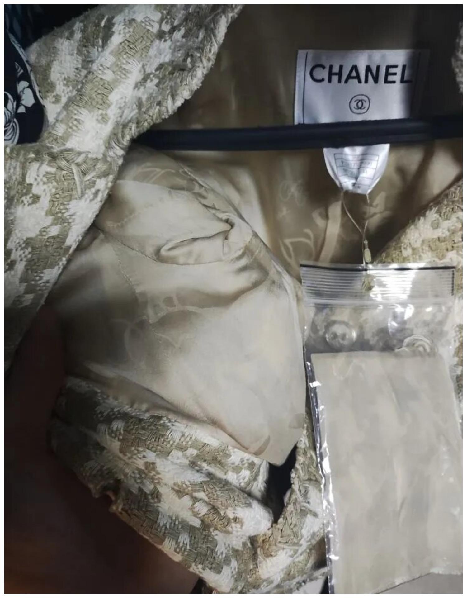 Veste en tweed beige/blanc pied-de-poule 34 FR Chanel & Karl Lagerfeld 08P 2008 en vente 8