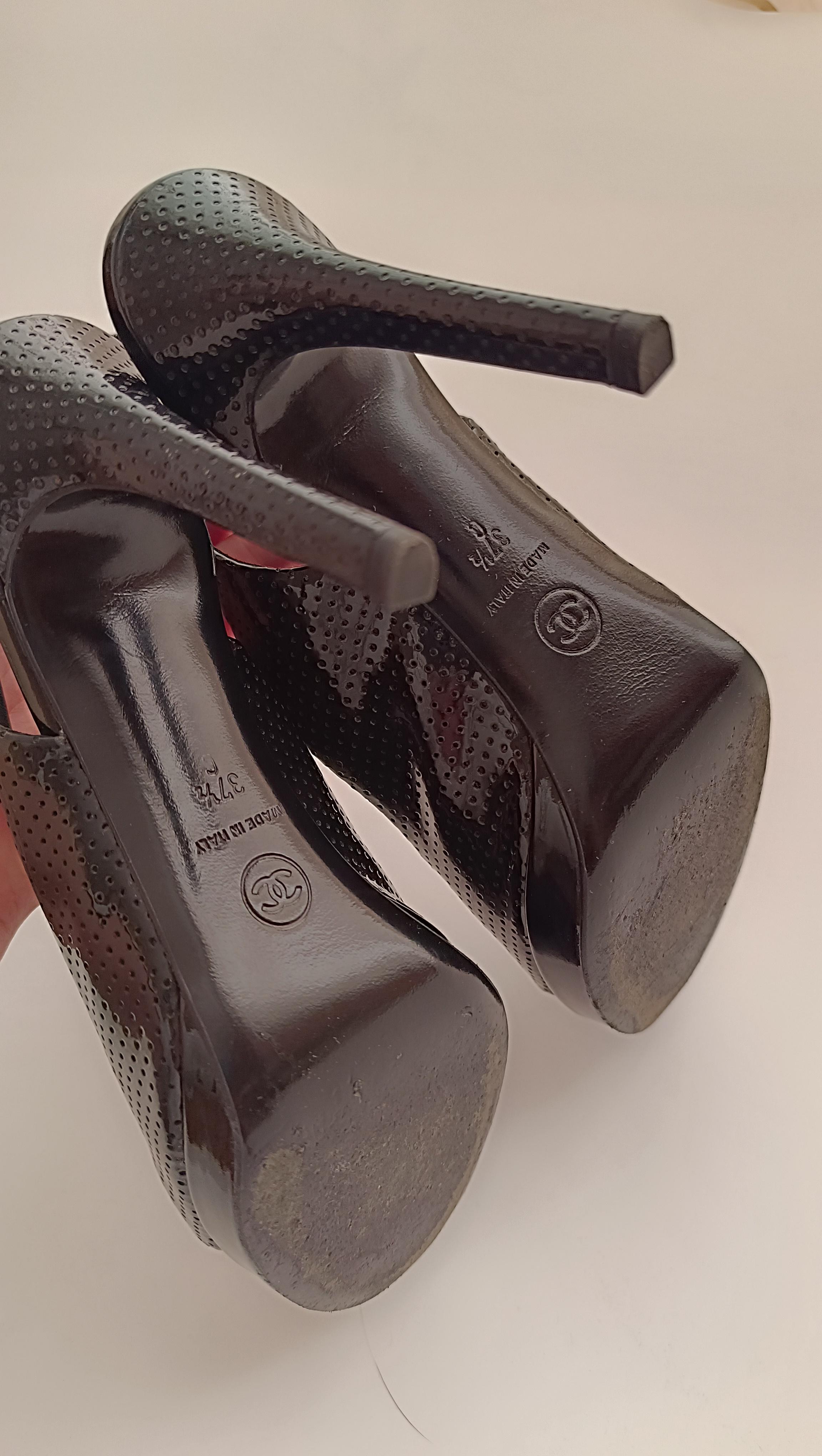 Chausssures à plateforme CHANEL & Karl Lagerfeld 09P / 2009 en vente 5