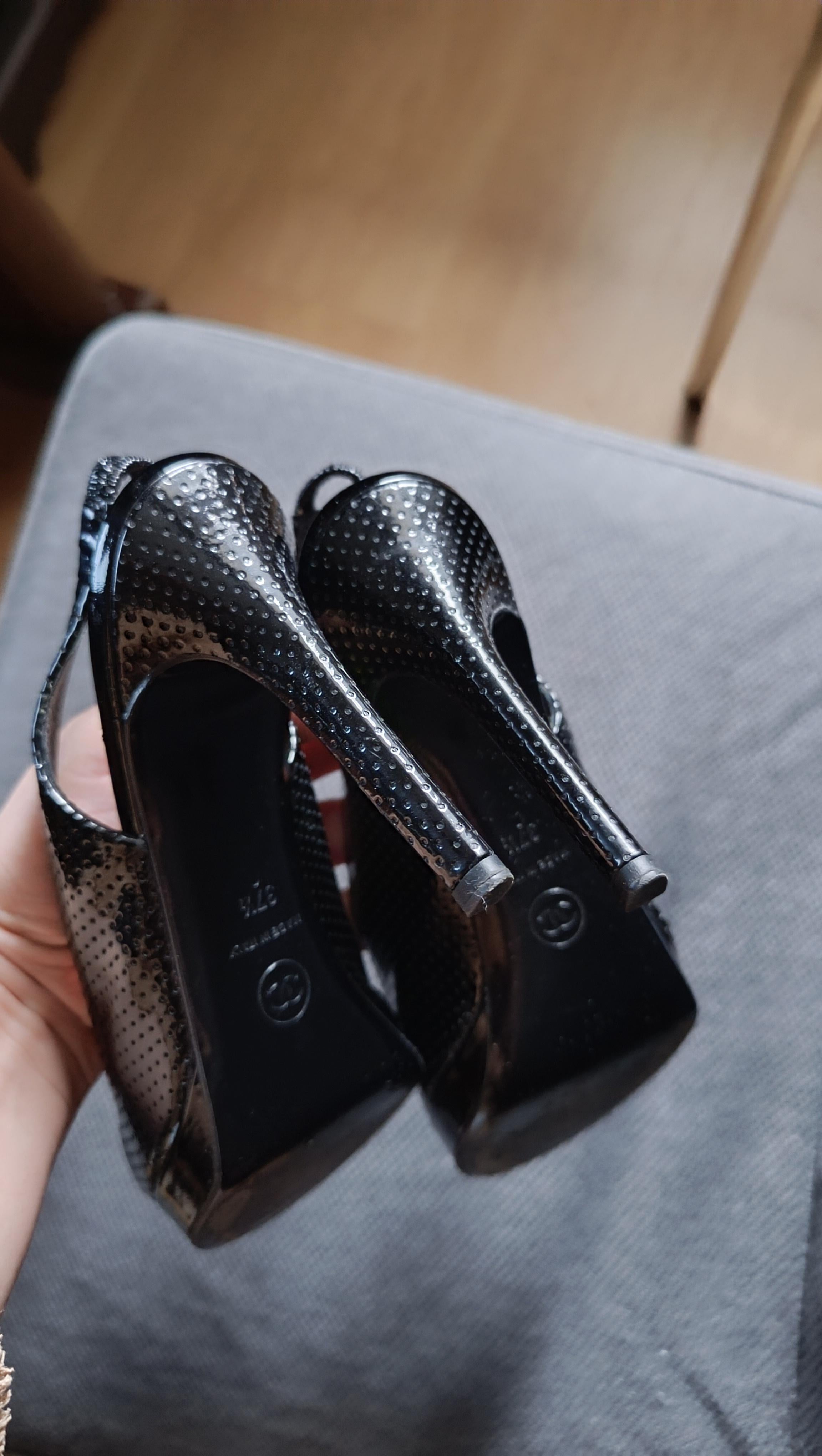 Chausssures à plateforme CHANEL & Karl Lagerfeld 09P / 2009 en vente 7