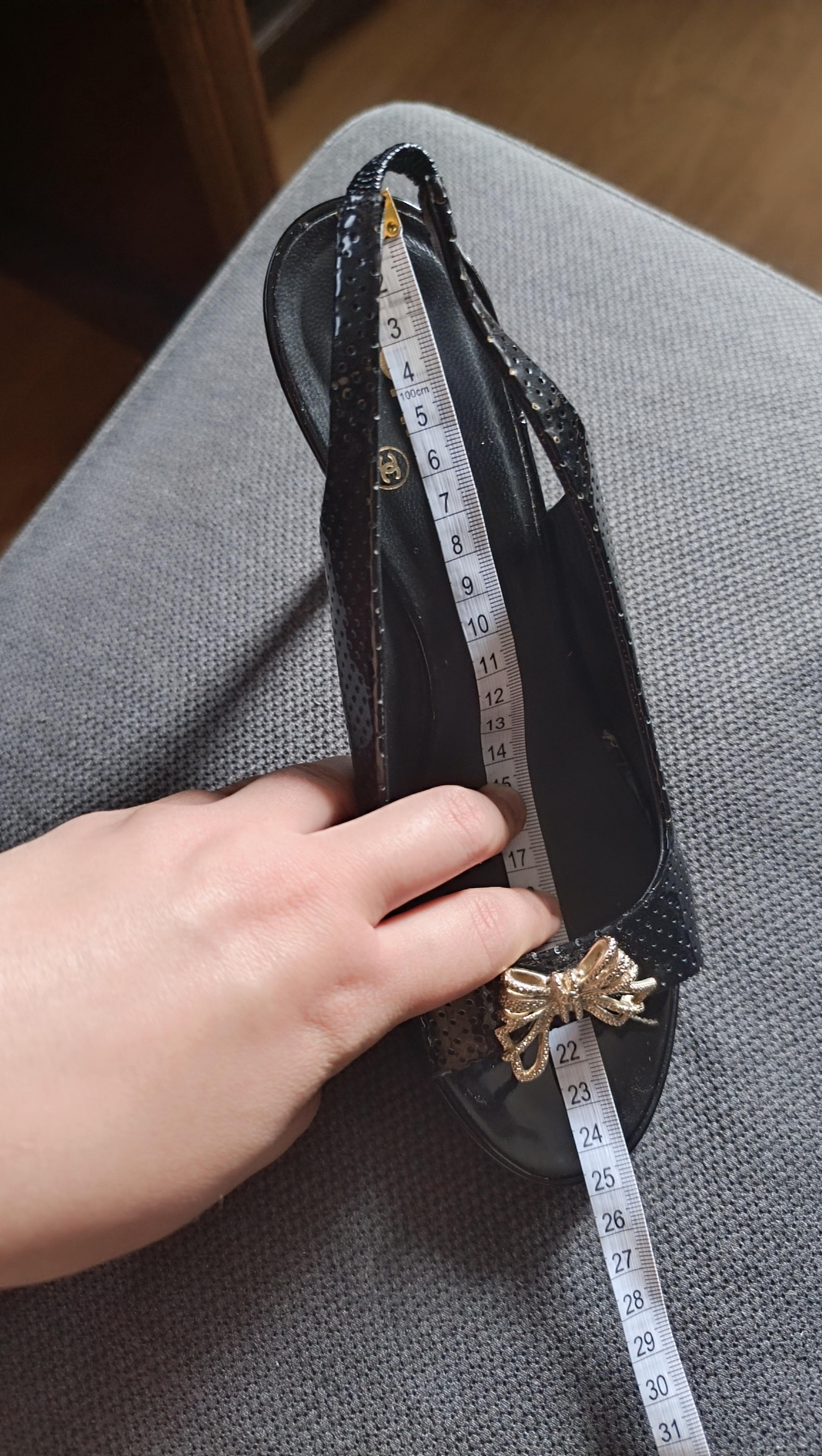 Chausssures à plateforme CHANEL & Karl Lagerfeld 09P / 2009 en vente 13