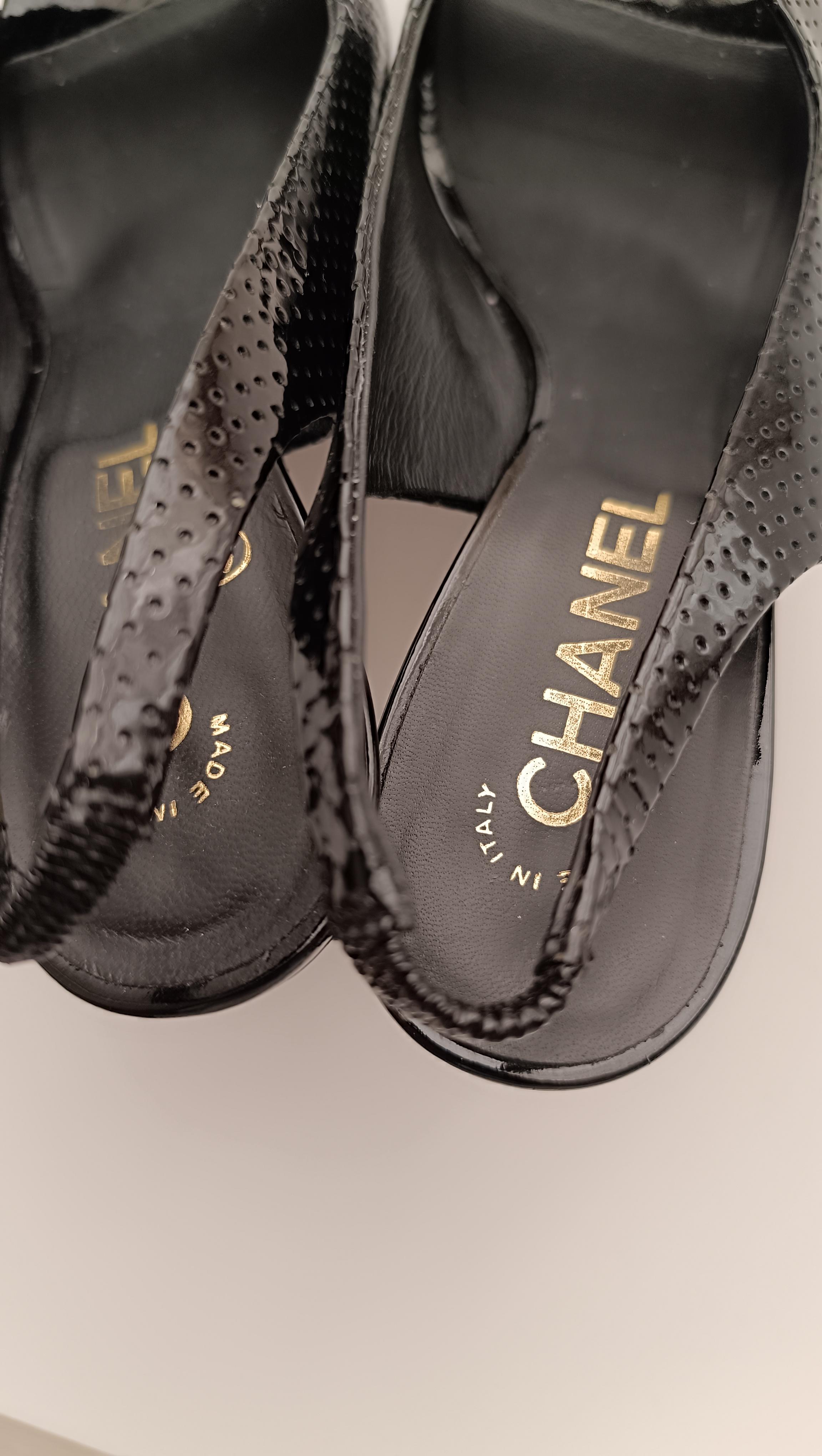 Chausssures à plateforme CHANEL & Karl Lagerfeld 09P / 2009 en vente 4