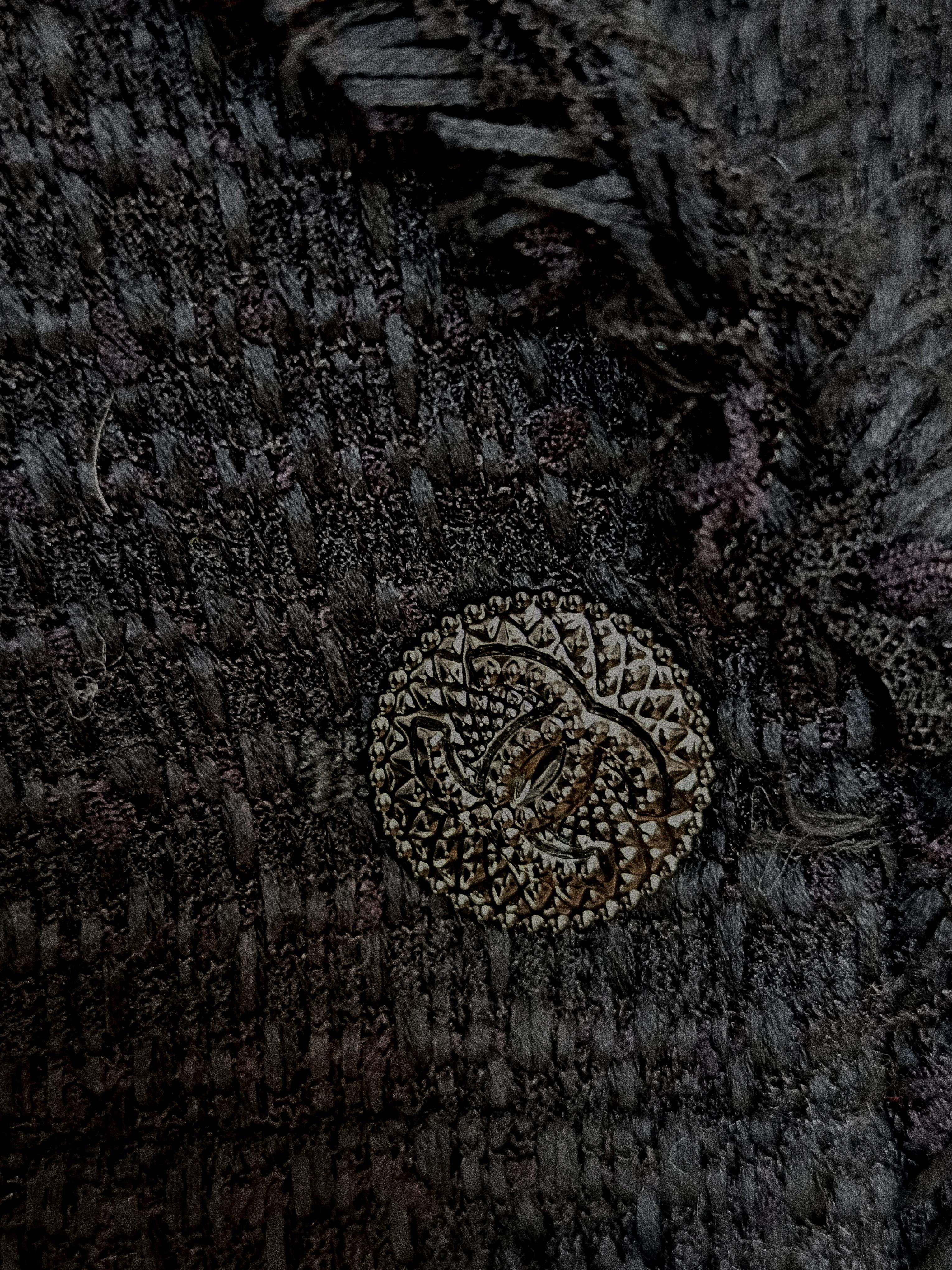 Chanel & Karl Lagerfeld 09P 2009 tweed black jacket CC logo buttons 15