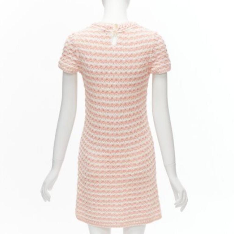Donna Chanel Karl Lagerfeld for Chanel 18P abito rosa bouclè in plastica e resina con catena FR38 M. in vendita