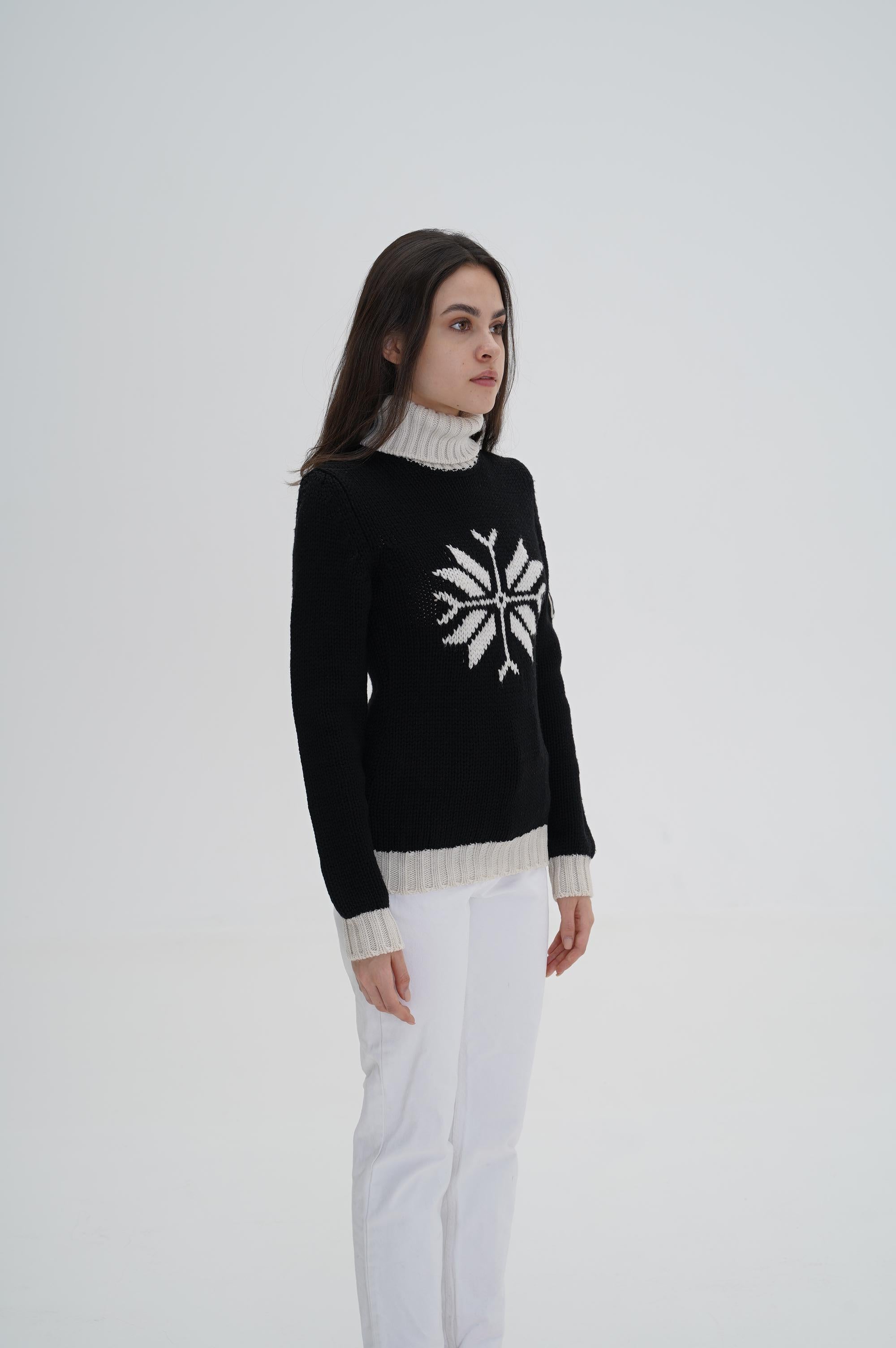 CHANEL & Karl Lagerfeld  2008 08 a Snowflake intarsia Sweater 2