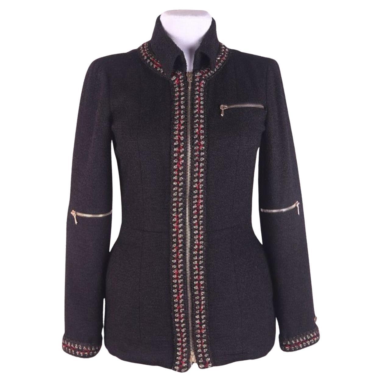 Chanel & Karl Lagerfeld for Chanel 2010 - Giacca con zip in tweed con finiture a treccia in lana nera