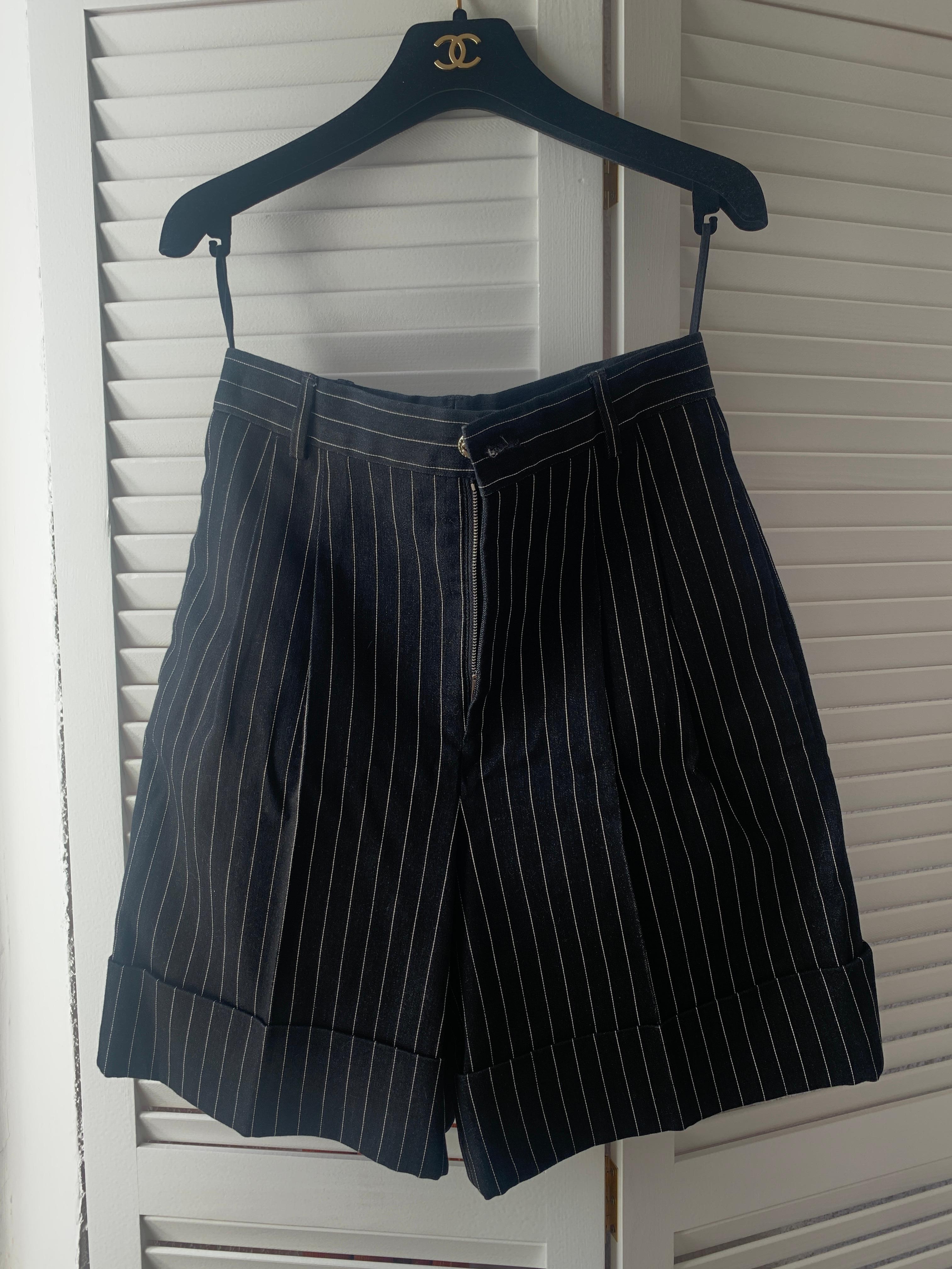 Chanel & Karl Lagerfeld 2015 long runway shorts For Sale 8