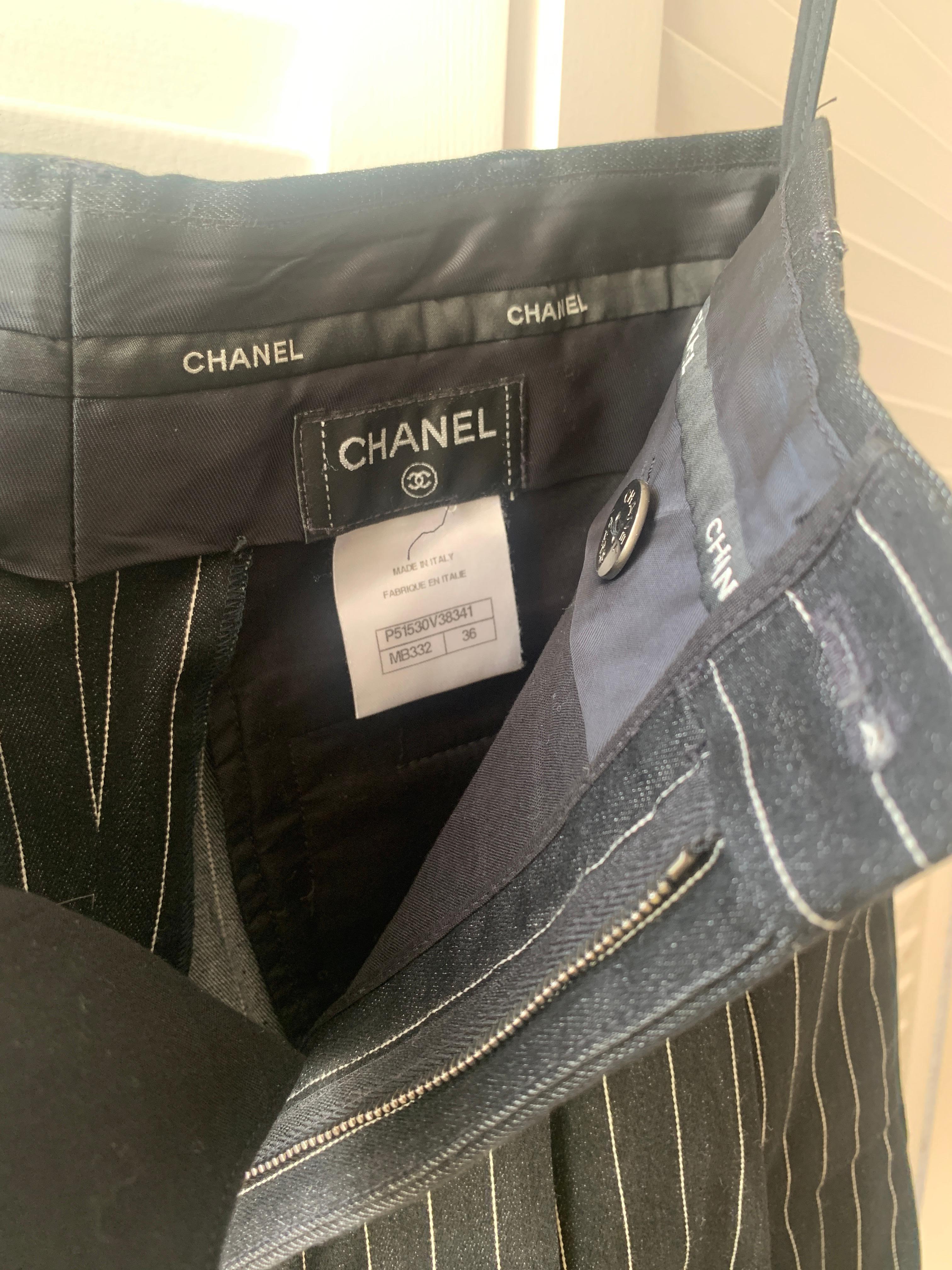 Chanel & Karl Lagerfeld 2015 long runway shorts For Sale 11