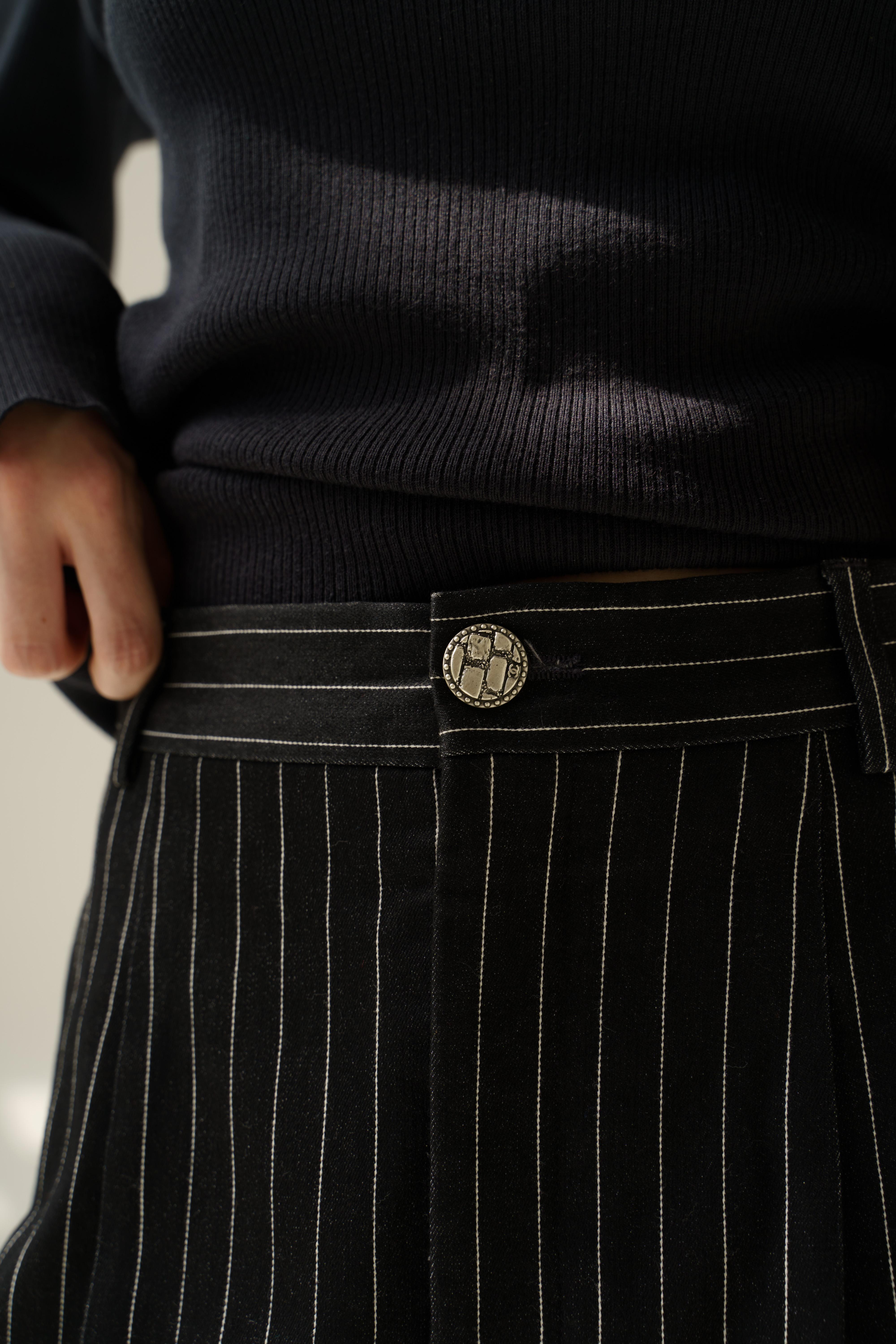 Chanel & Karl Lagerfeld 2015 long runway shorts For Sale 3