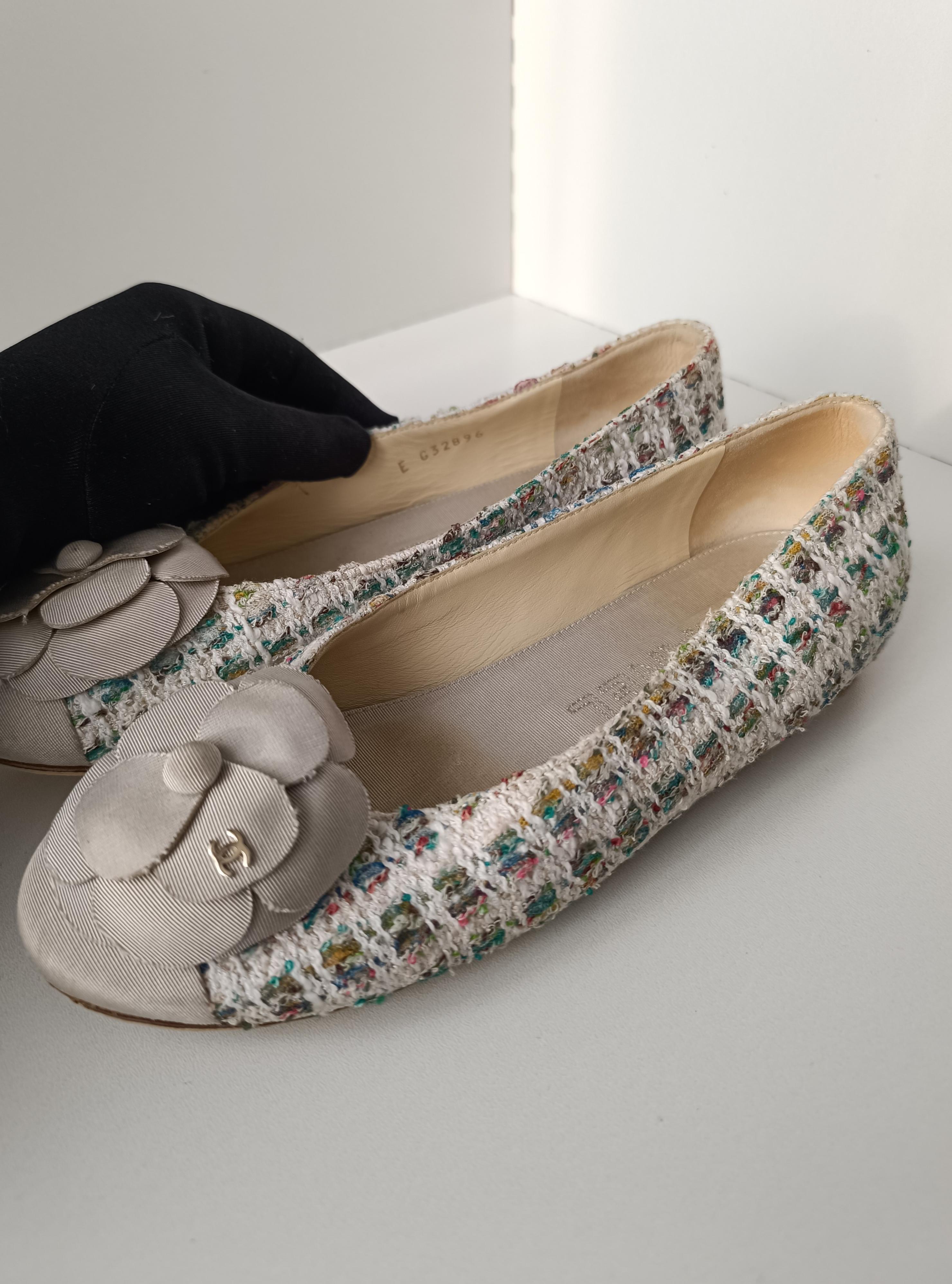 Chanel & Karl Lagerfeld Camellia TWEED Ballet Flats For Sale 13