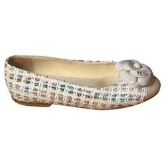 Used Chanel & Karl Lagerfeld Camellia TWEED Ballet Flats