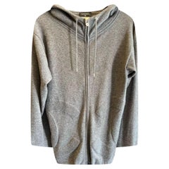 Chanel & Karl Lagerfeld Línea deportiva Sudadera con capucha de cachemira gris con cremallera grande CC