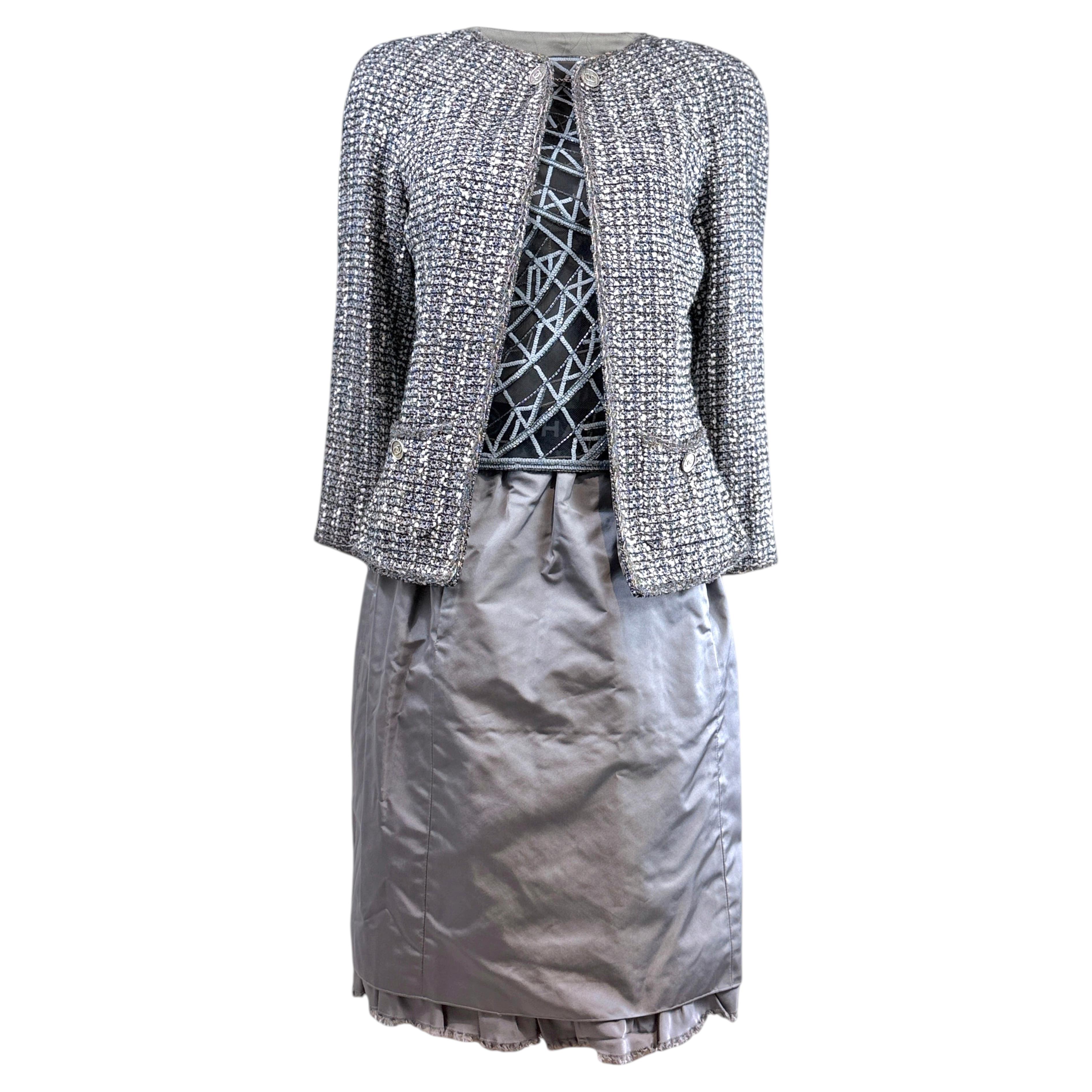 Pre-owned Chanel Karl Lagerfeld Spring 2006 Grey Tweed Suit In Gray