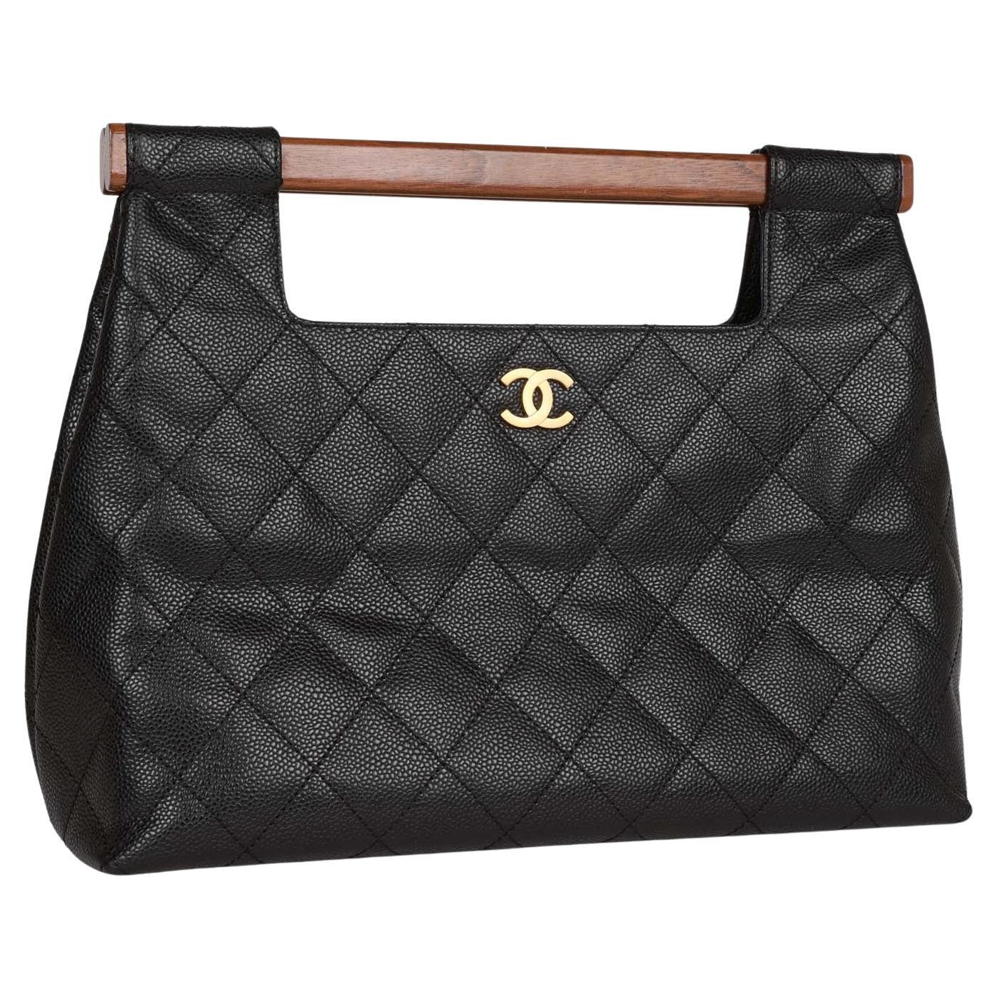 Chanel Kelly Negro Caviar Cuero Madera Asa Superior Embrague en Bueno estado para la venta en Miami, FL