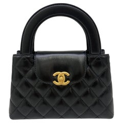Chanel Kelly Black GHW