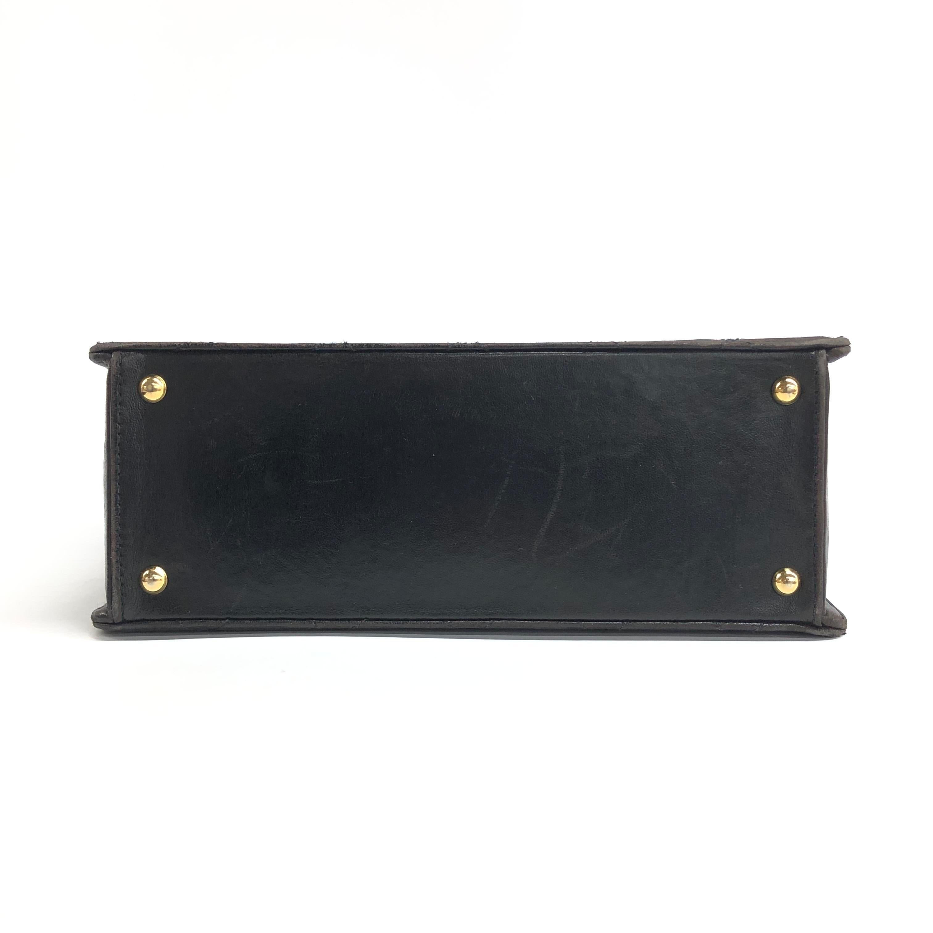 De las mujeres Chanel Bolso con solapa Kelly Piel negra Correa ajustable Herrajes dorados 24k en venta