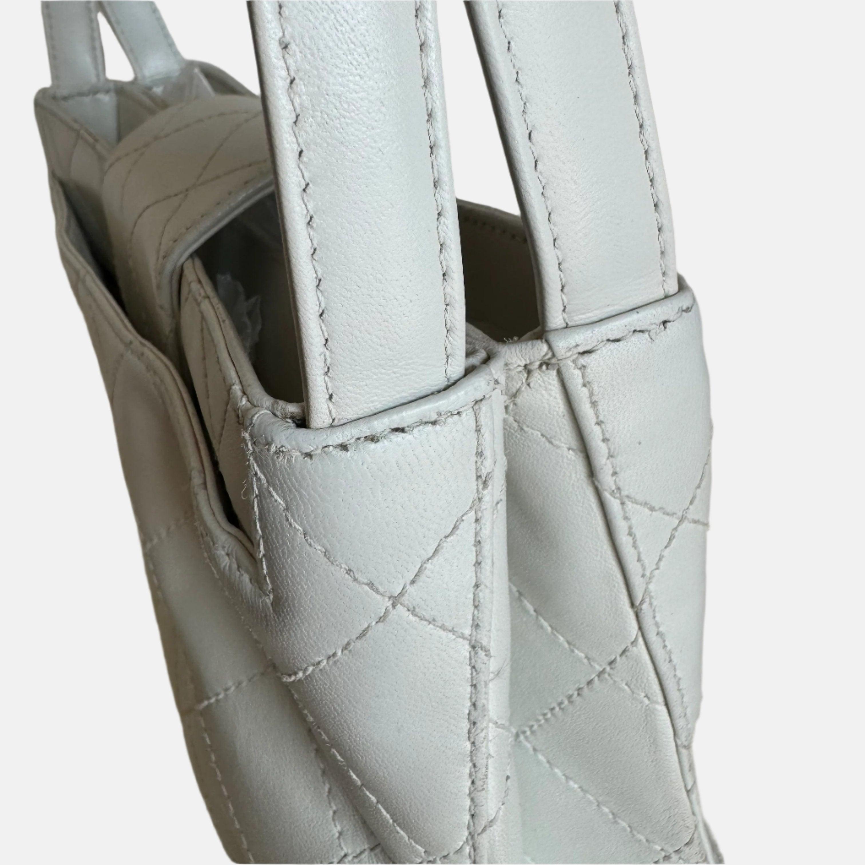 Chanel Kelly Top Handle Bag White Leather For Sale 5