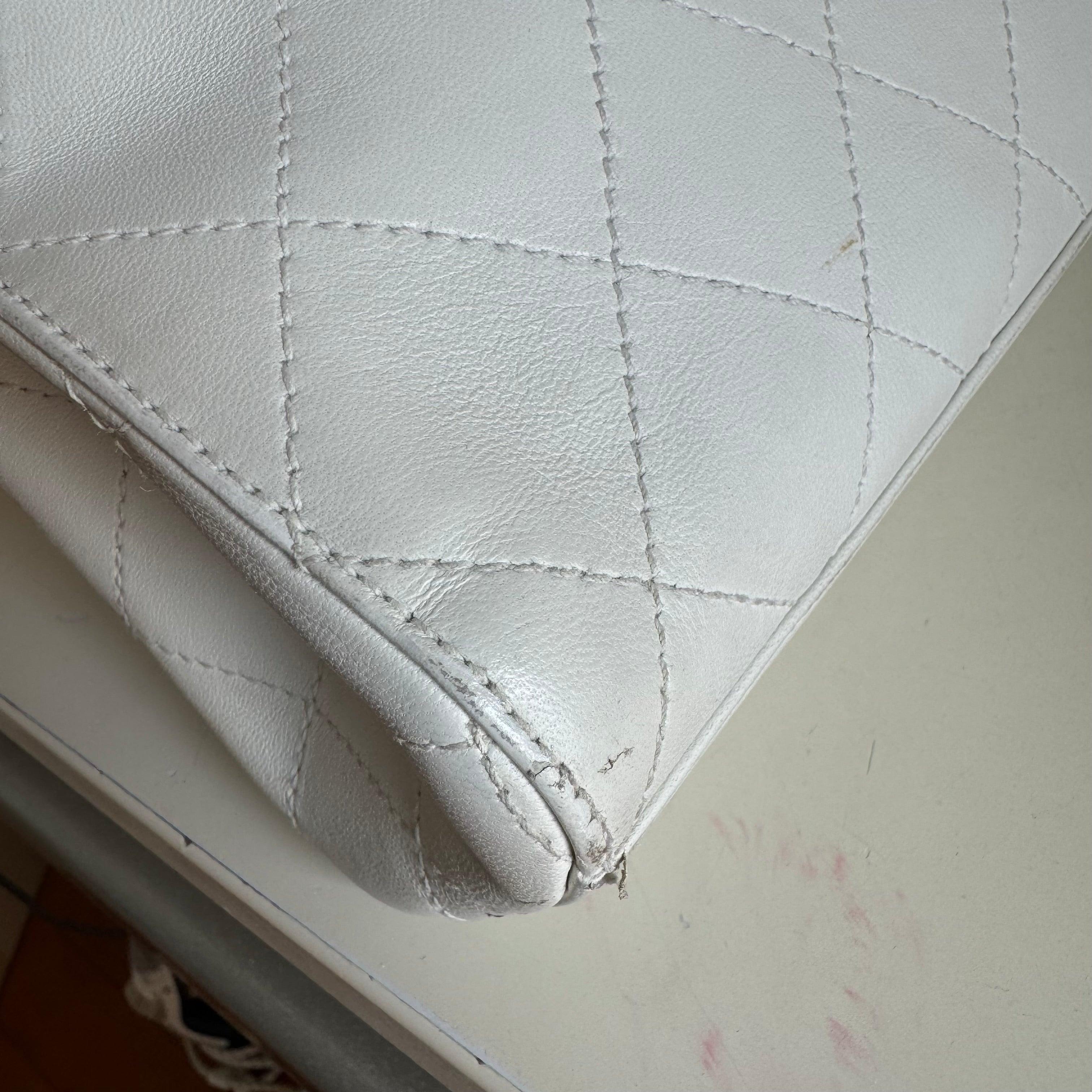 Chanel Kelly Top Handle Bag White Leather For Sale 3