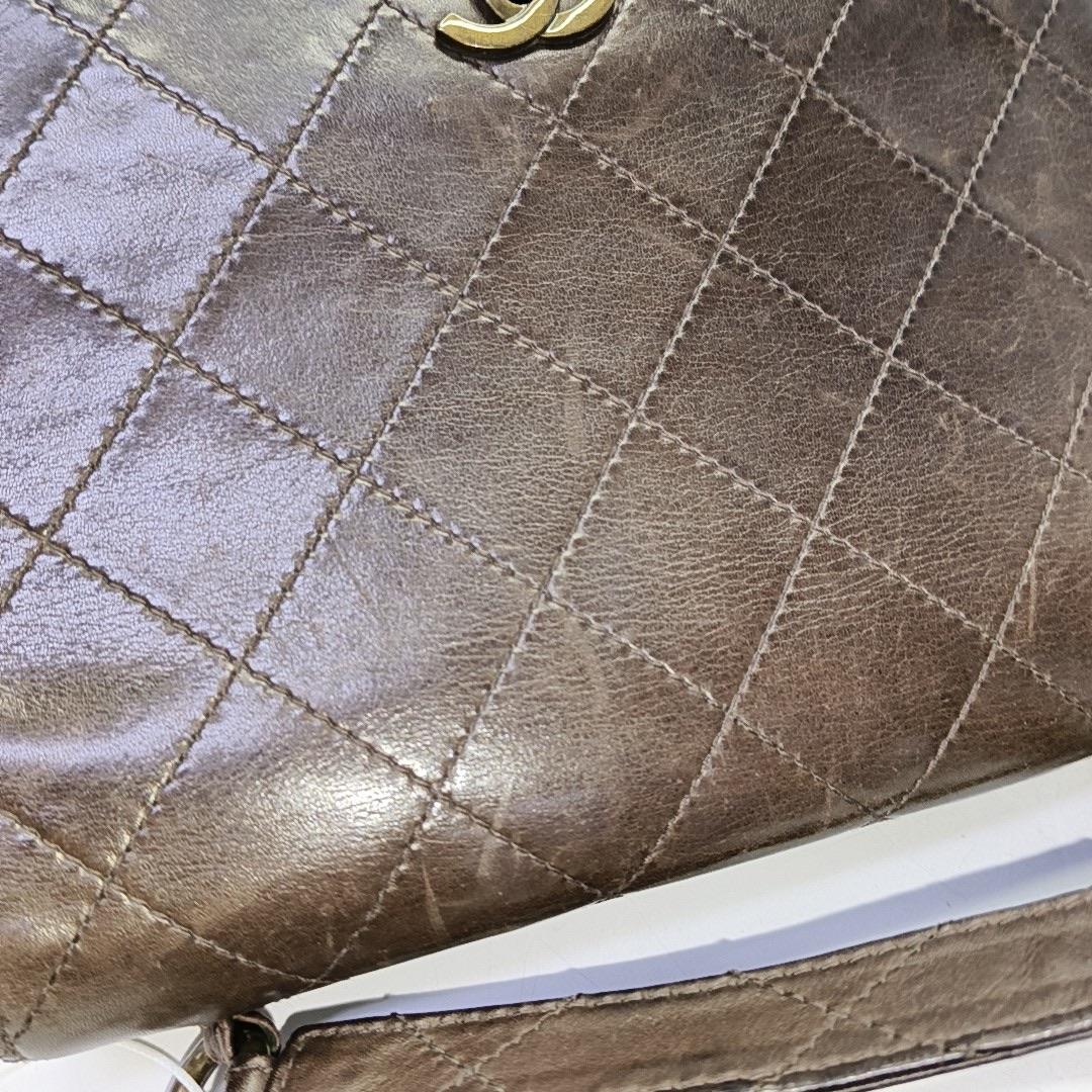 Chanel Kelly Vintage Brown Calfskin Leather Top Handle Bag en vente 5