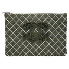 Vintage Chanel Khaki Green Contrast Stitch CC Large O Case Clutch Bag 67899