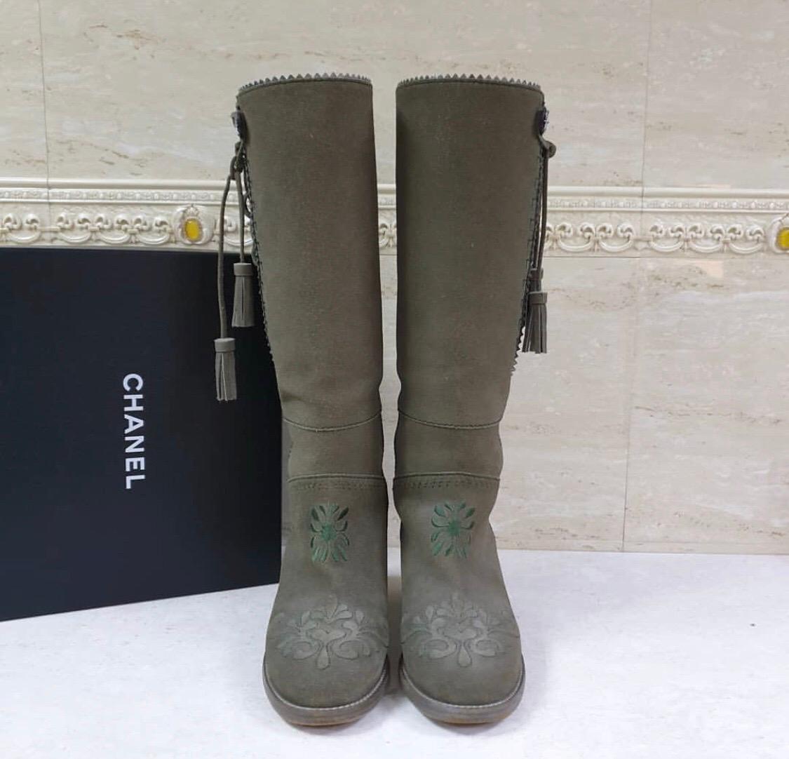 Gray Chanel Khaki Paris Salzburg Boots