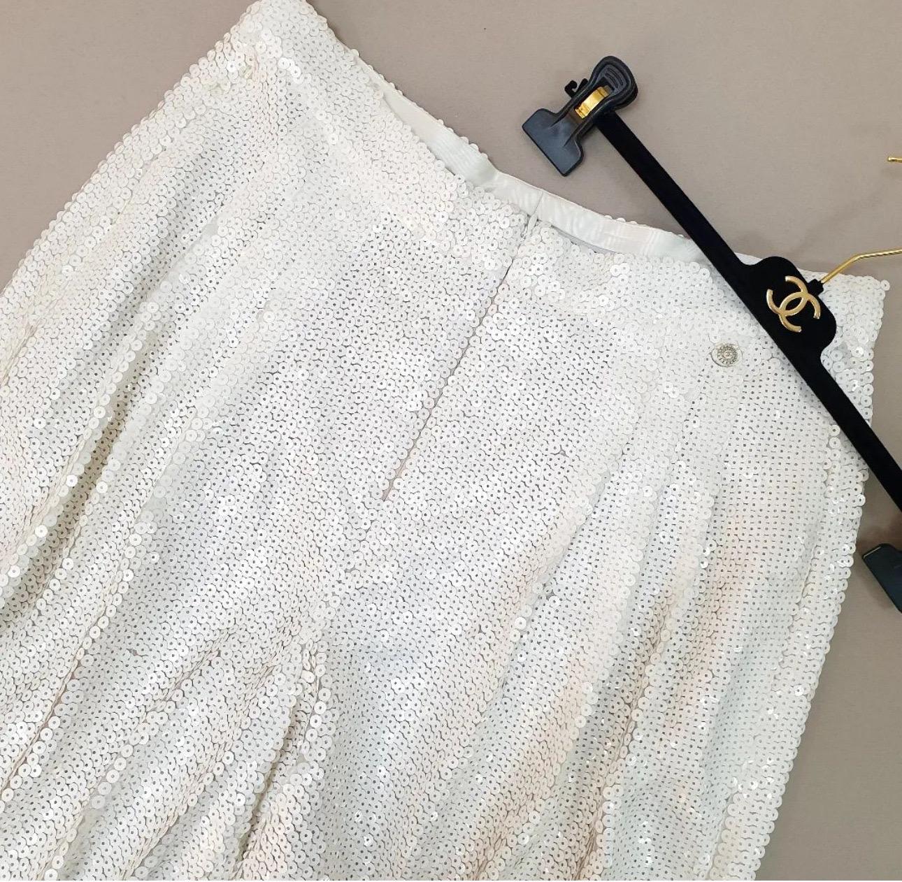 Chanel Kirsten Stewart White Pants Trousers  In Excellent Condition For Sale In Krakow, PL