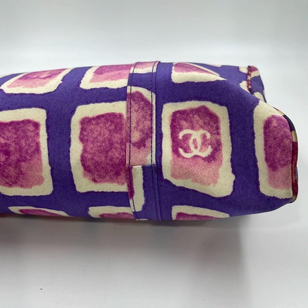 Chanel Kisslock Frame sac violet rose tissu 2000-2003 en vente 10