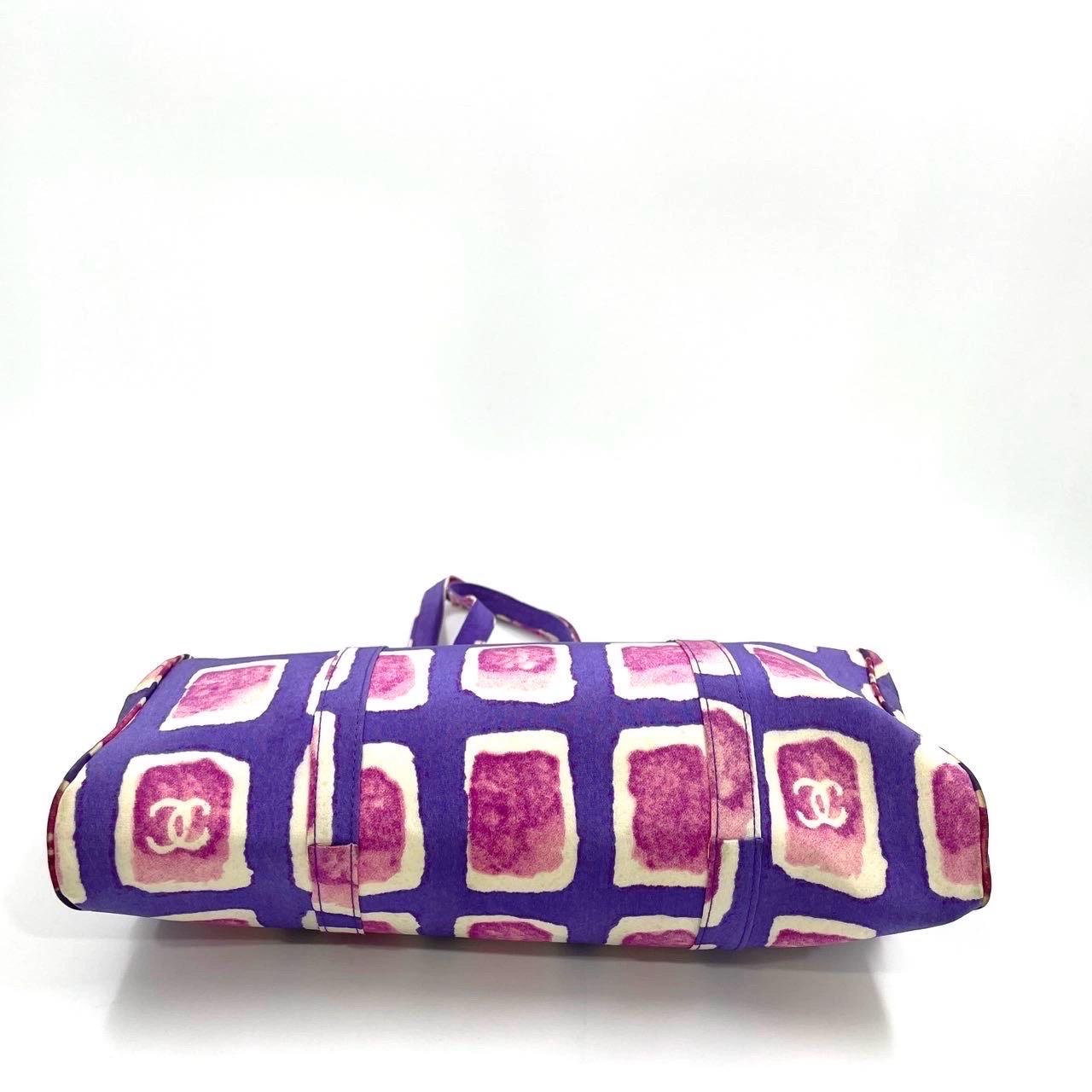 Chanel Kisslock Frame sac violet rose tissu 2000-2003 en vente 3