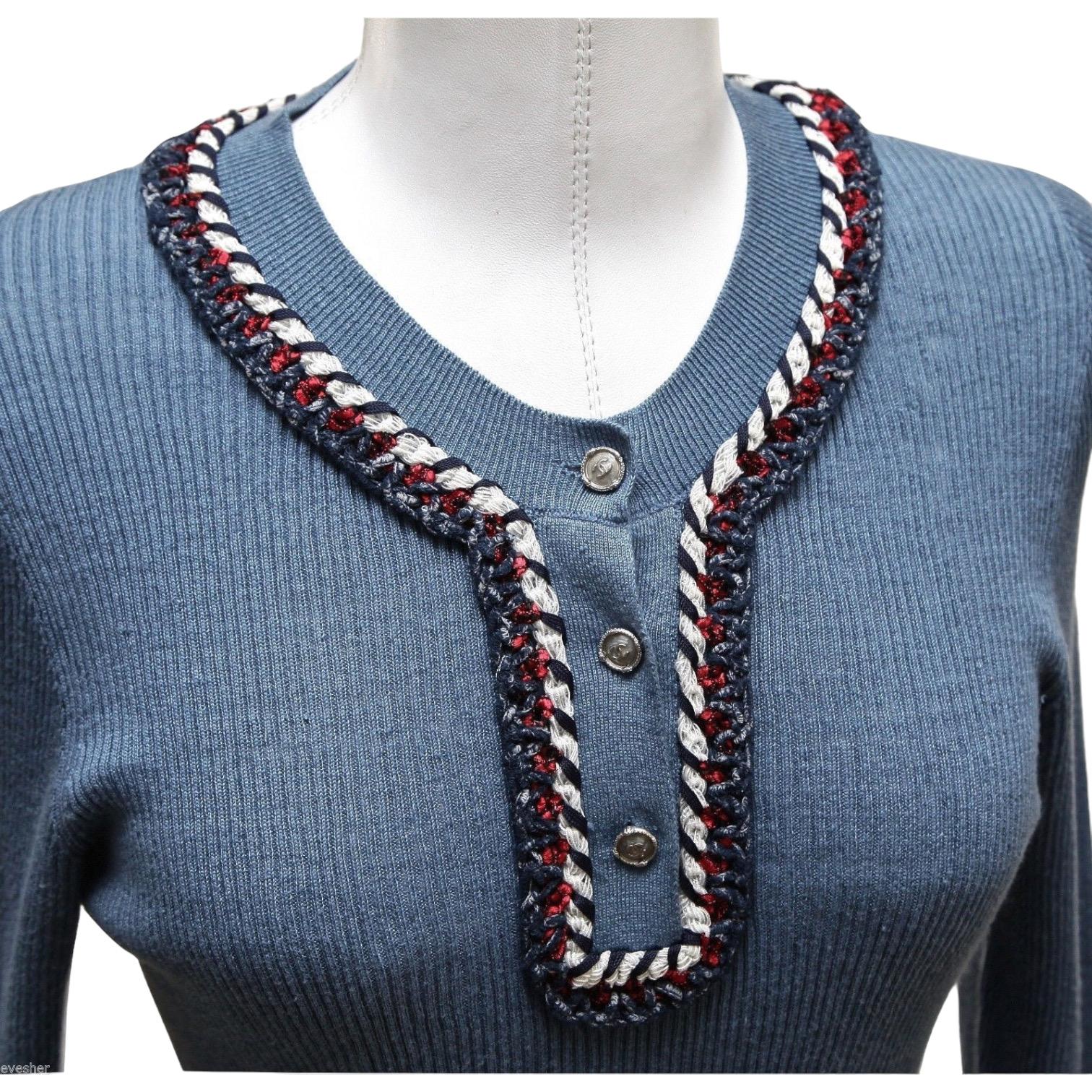 Gray CHANEL Knit Sweater Top Long Sleeve Navy Red White Blue Silver HW 40 13C 2013 For Sale