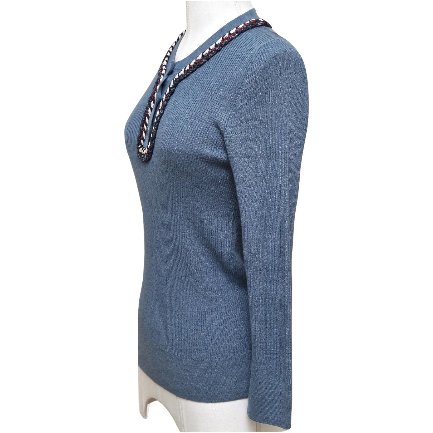 CHANEL Knit Sweater Top Long Sleeve Navy Red White Blue Silver HW 40 13C 2013 In Good Condition For Sale In Hollywood, FL