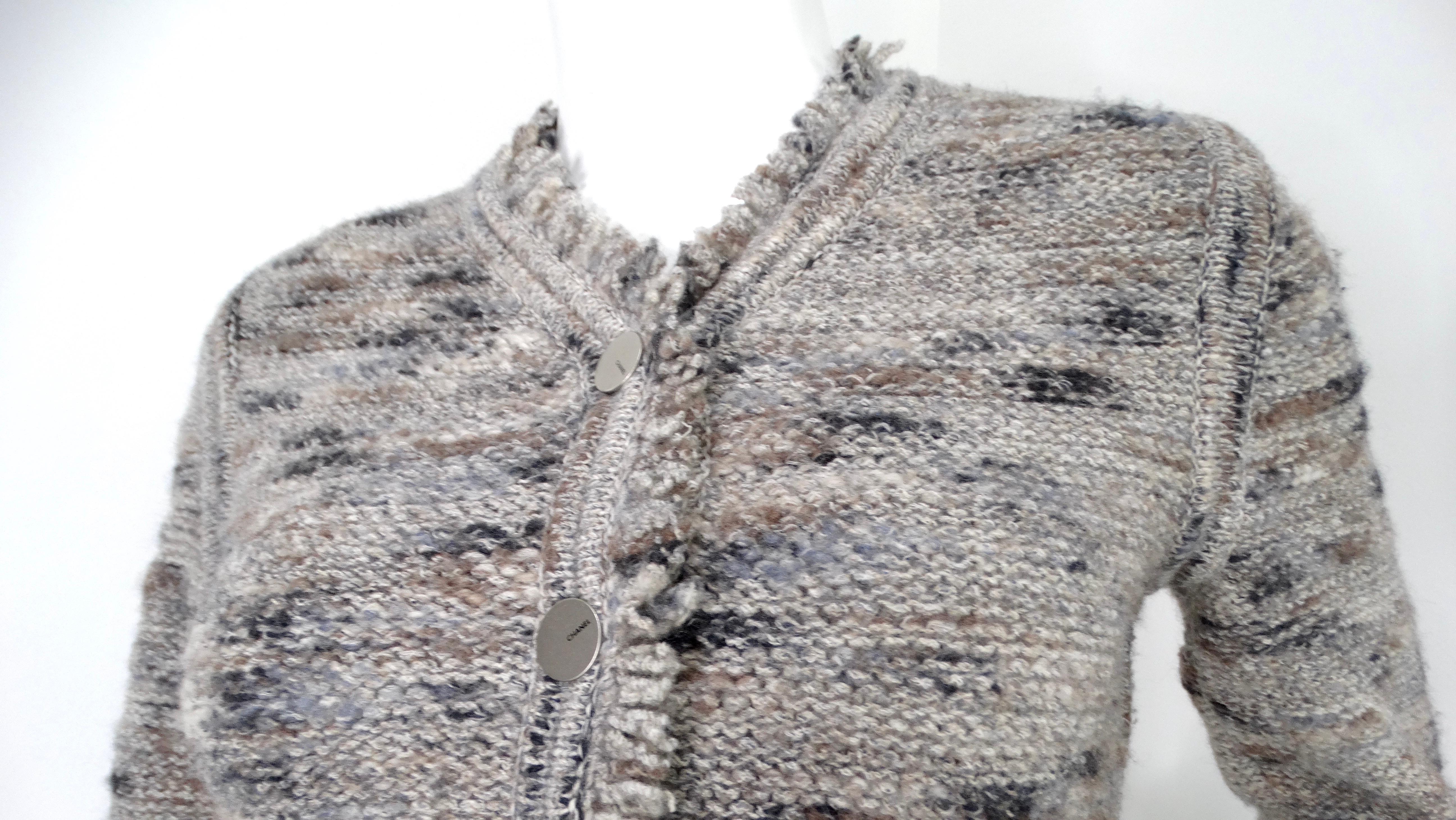 Chanel Knit Wool Blend Fringe Cardigan circa 1999 In Good Condition For Sale In Scottsdale, AZ
