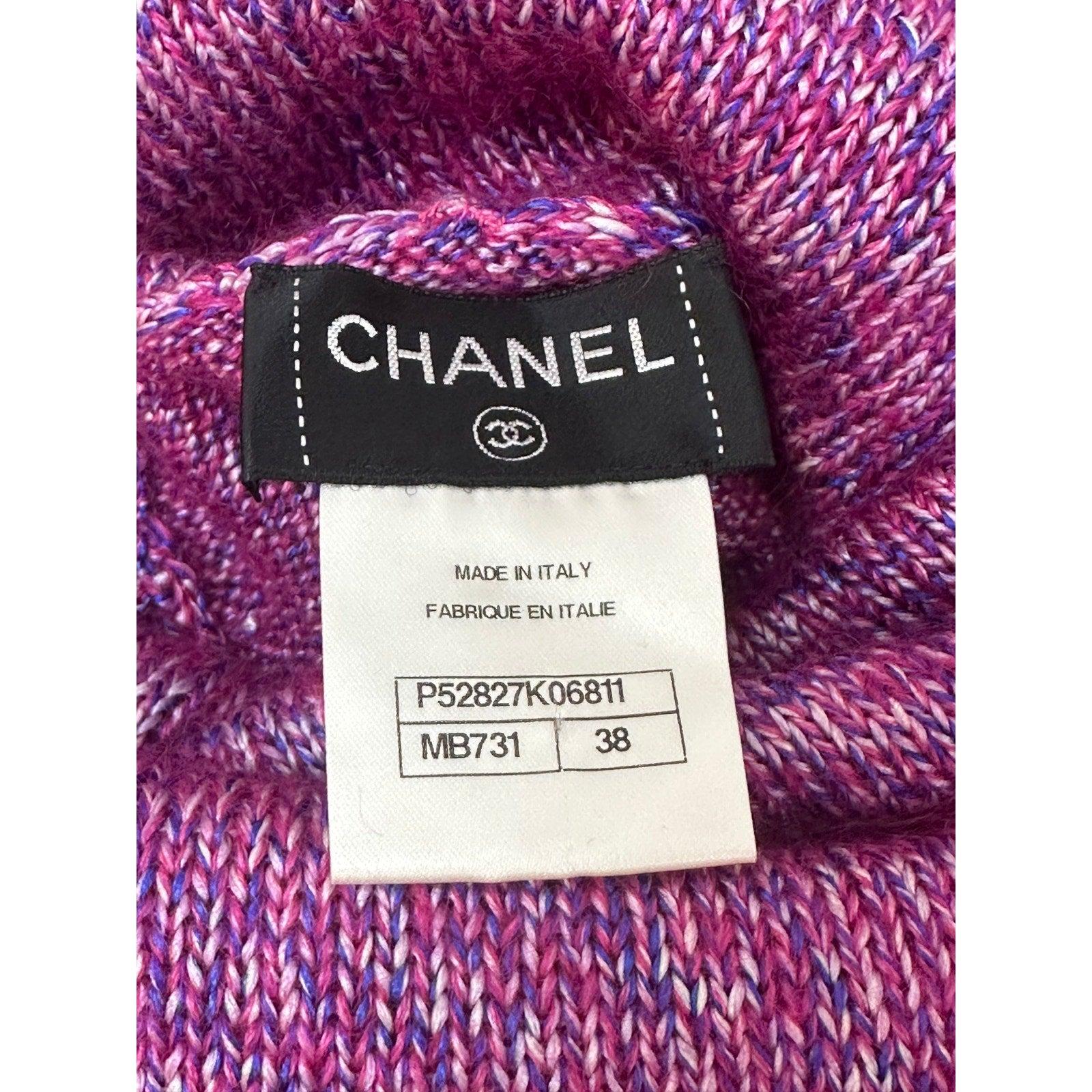 Chanel gestricktes Midi-Rollkragenkleid Sz.38 im Angebot 1