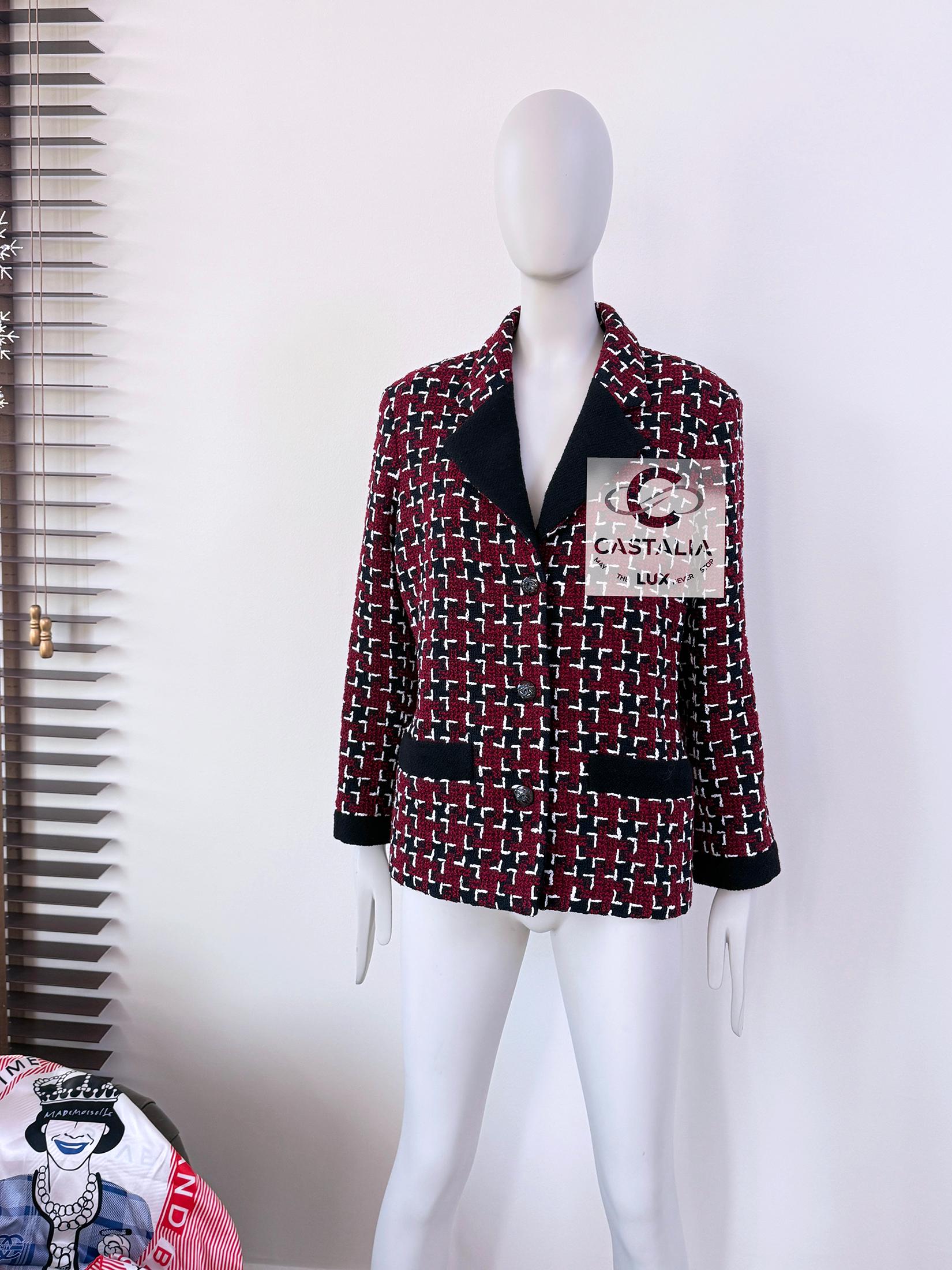 Chanel Kristen Stewart Style Burgundy Tweed Jacket 42 FR 7