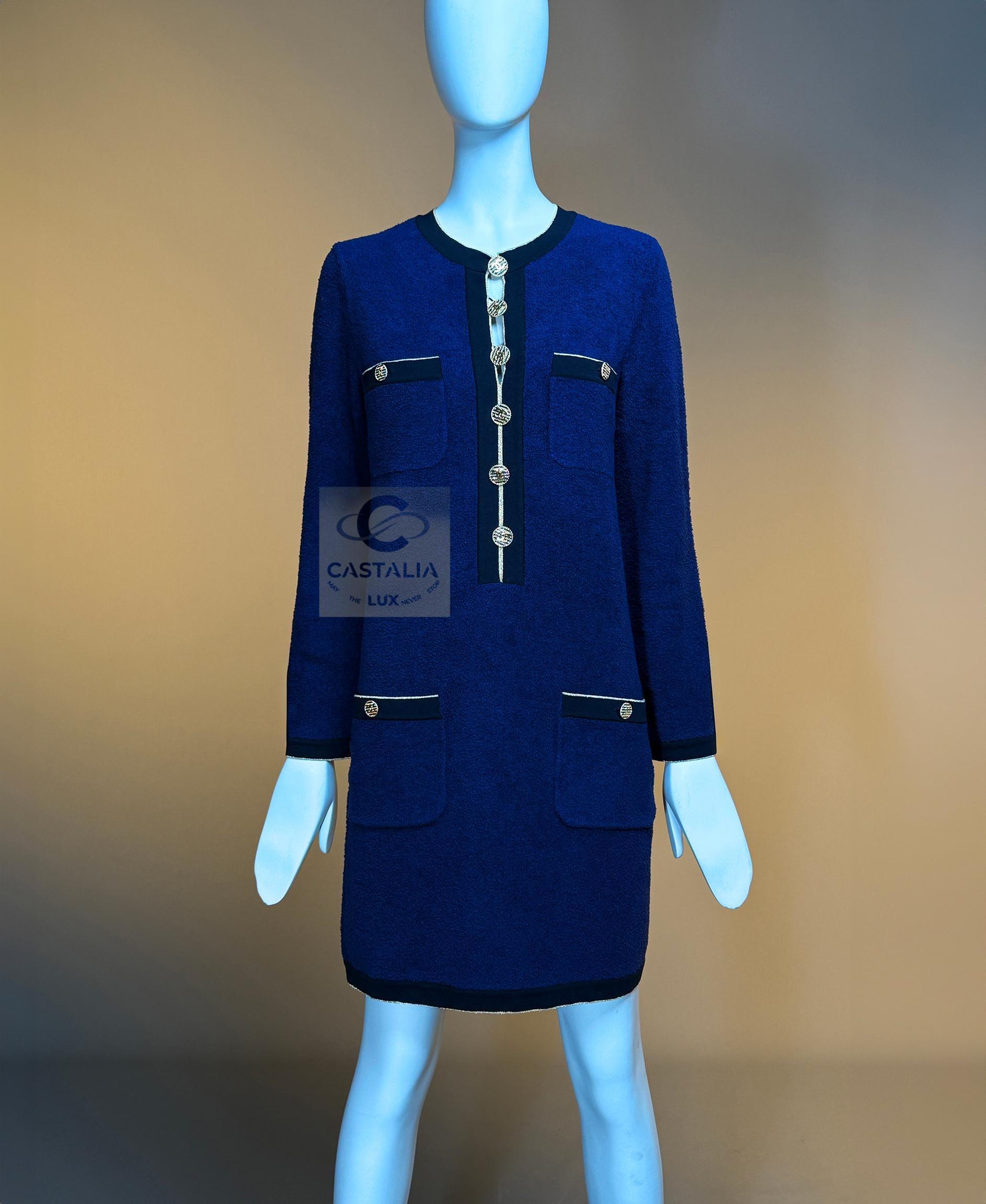 CHANEL La Pausa Luminarias Estilo Vestido Icónico Azul Marino 36 FR en venta 2