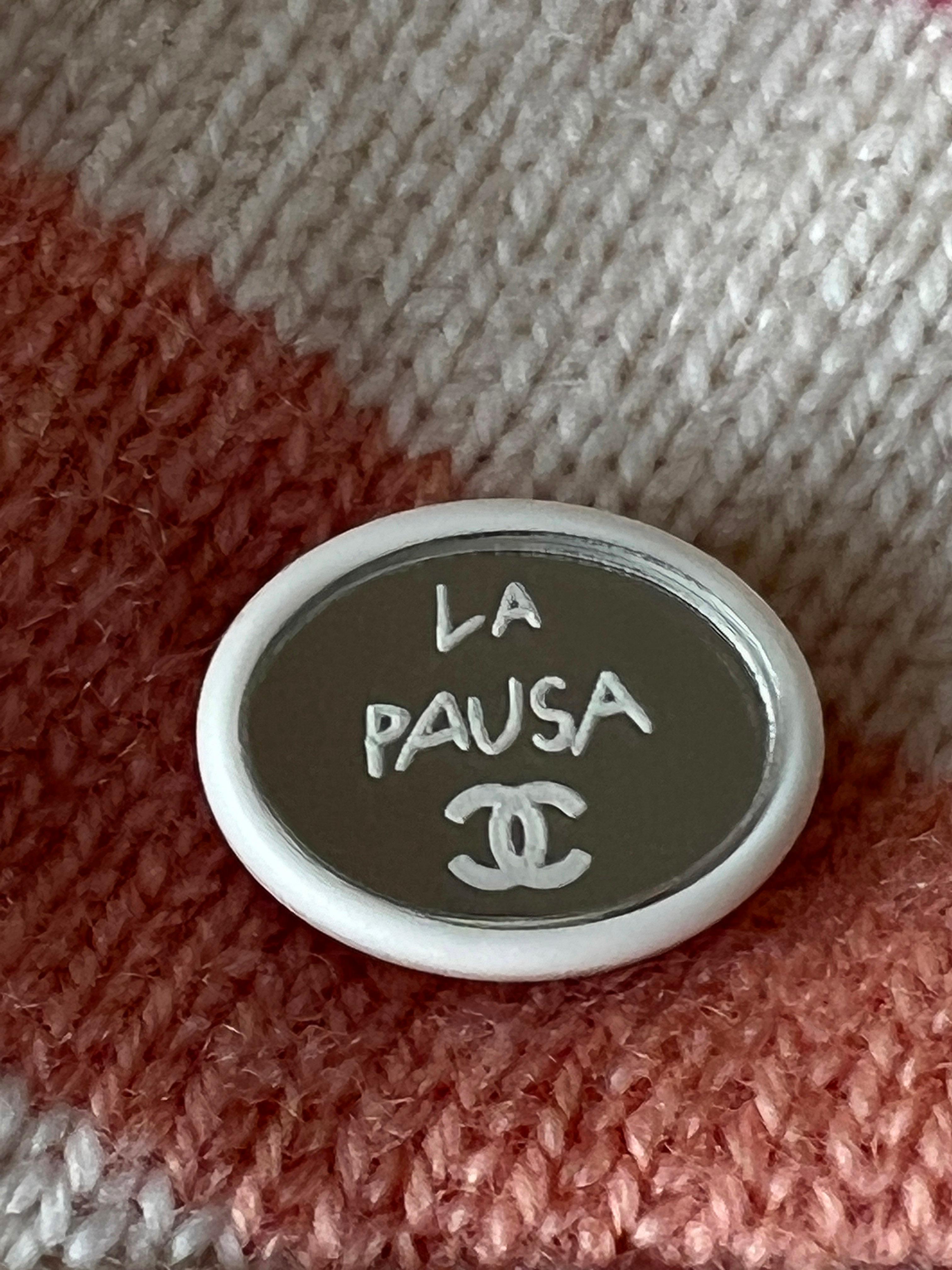 Chanel La Pausa Runway Relaxed Cashmere Suit In Excellent Condition In Dubai, AE