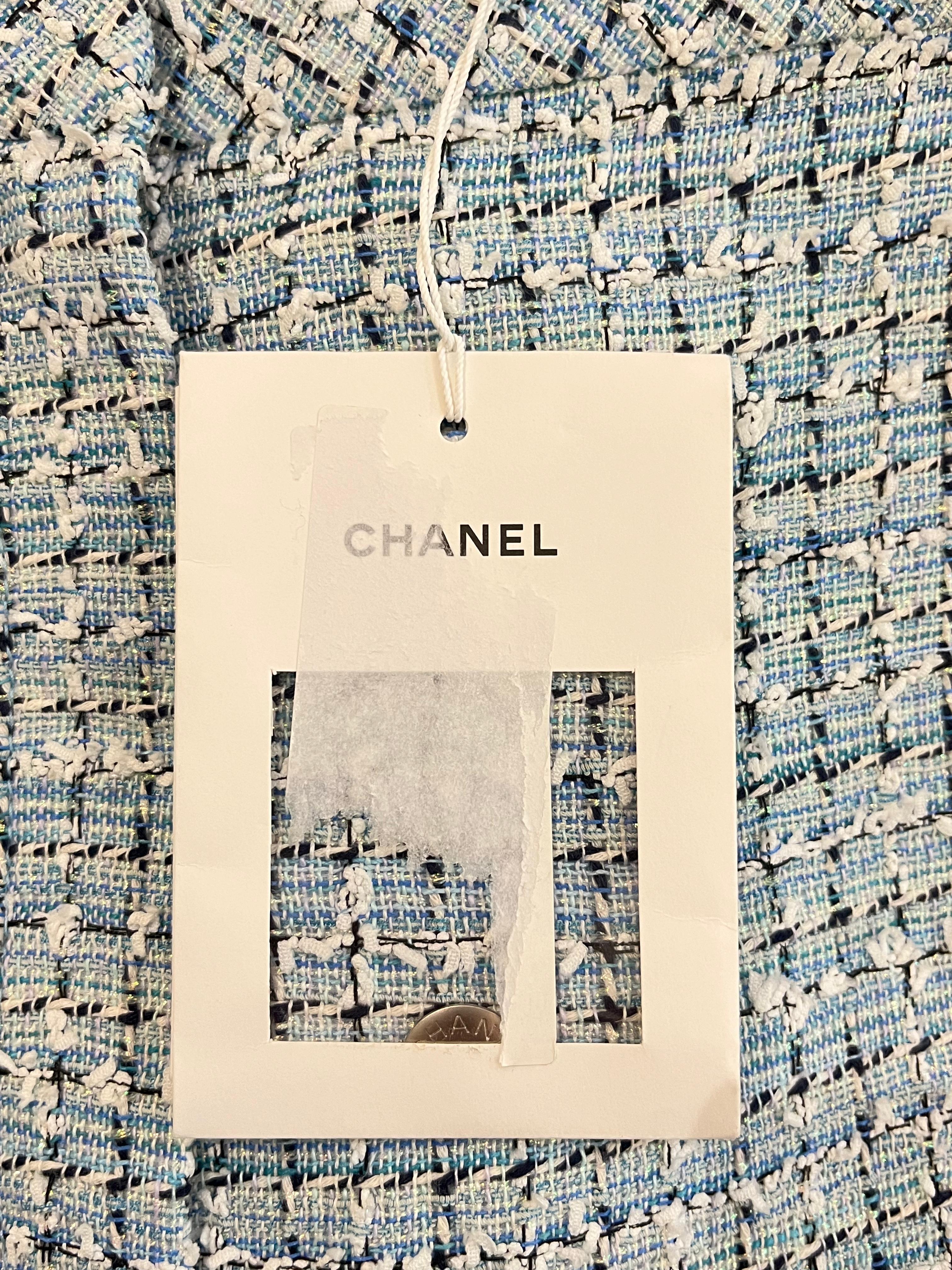 Chanel  La Pausa Tweed Cropped Trousers 9