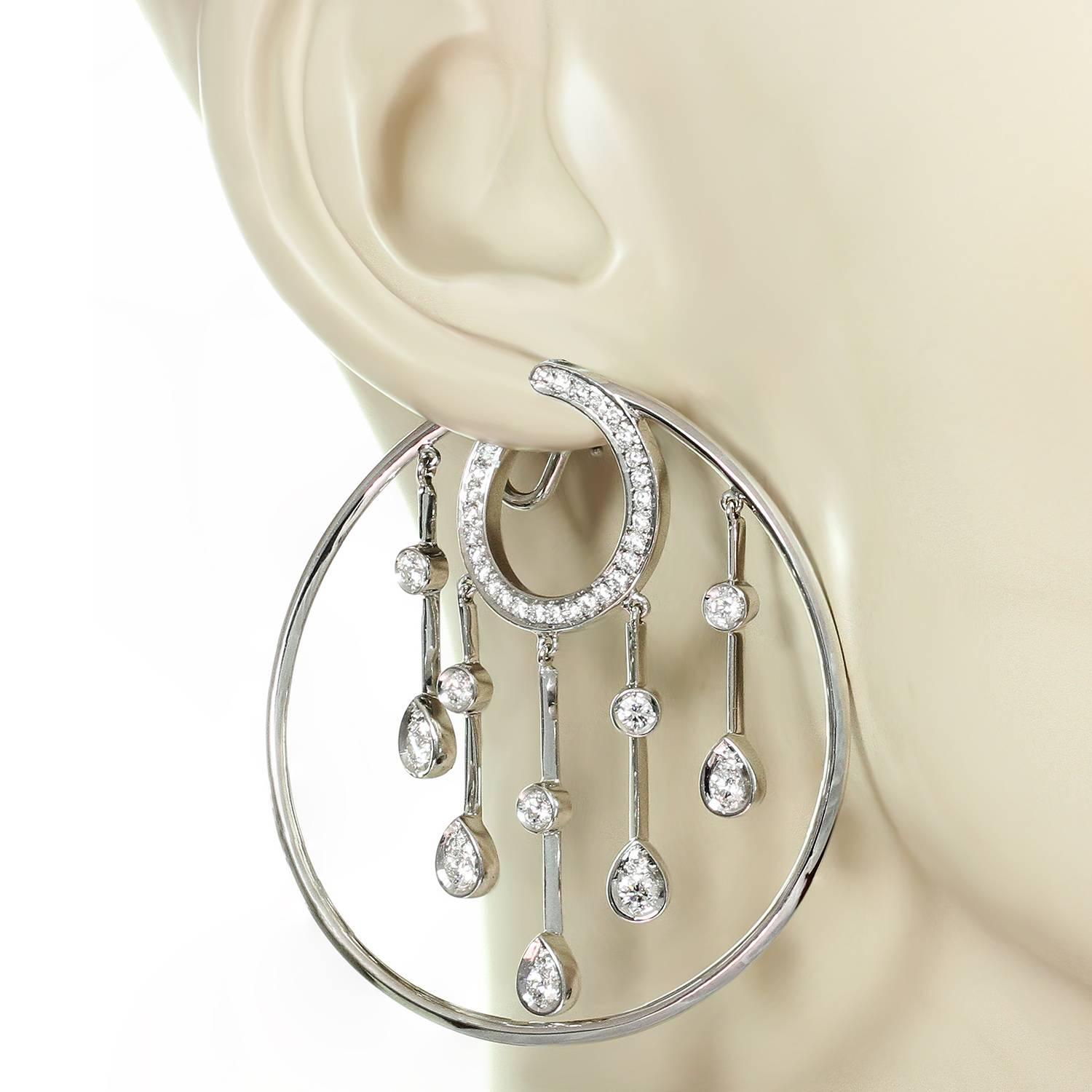 Chanel La Pluie Diamond White Gold Hoop Earrings In Excellent Condition For Sale In New York, NY