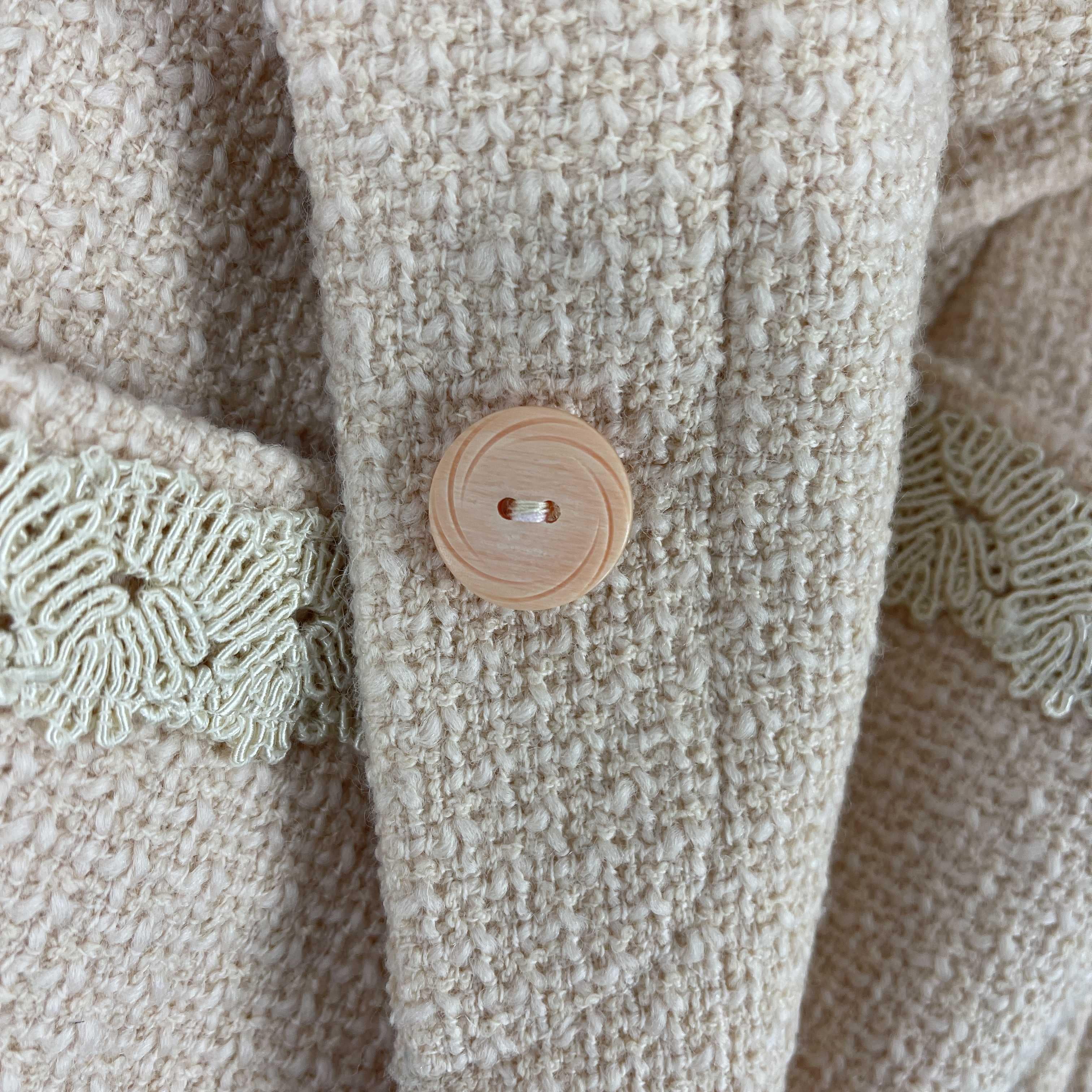 CHANEL- Lace Trim Pink Tweed Jacket Skirt Suit Set CC Buttons 38 US 6 Vintage For Sale 4