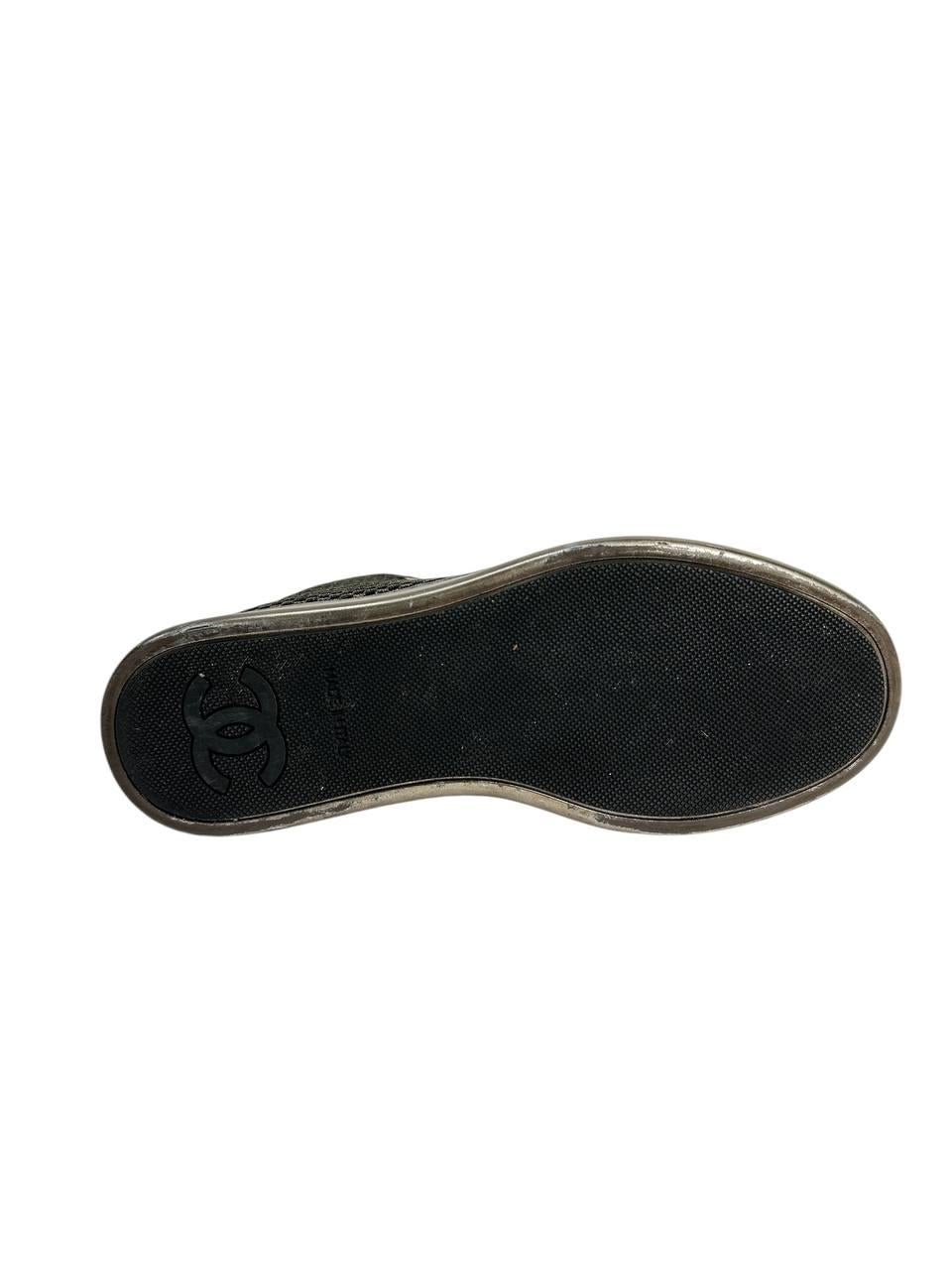 Chanel Lace -Up Glossy High-Top Sneakers Sz.37, 5 en venta 1