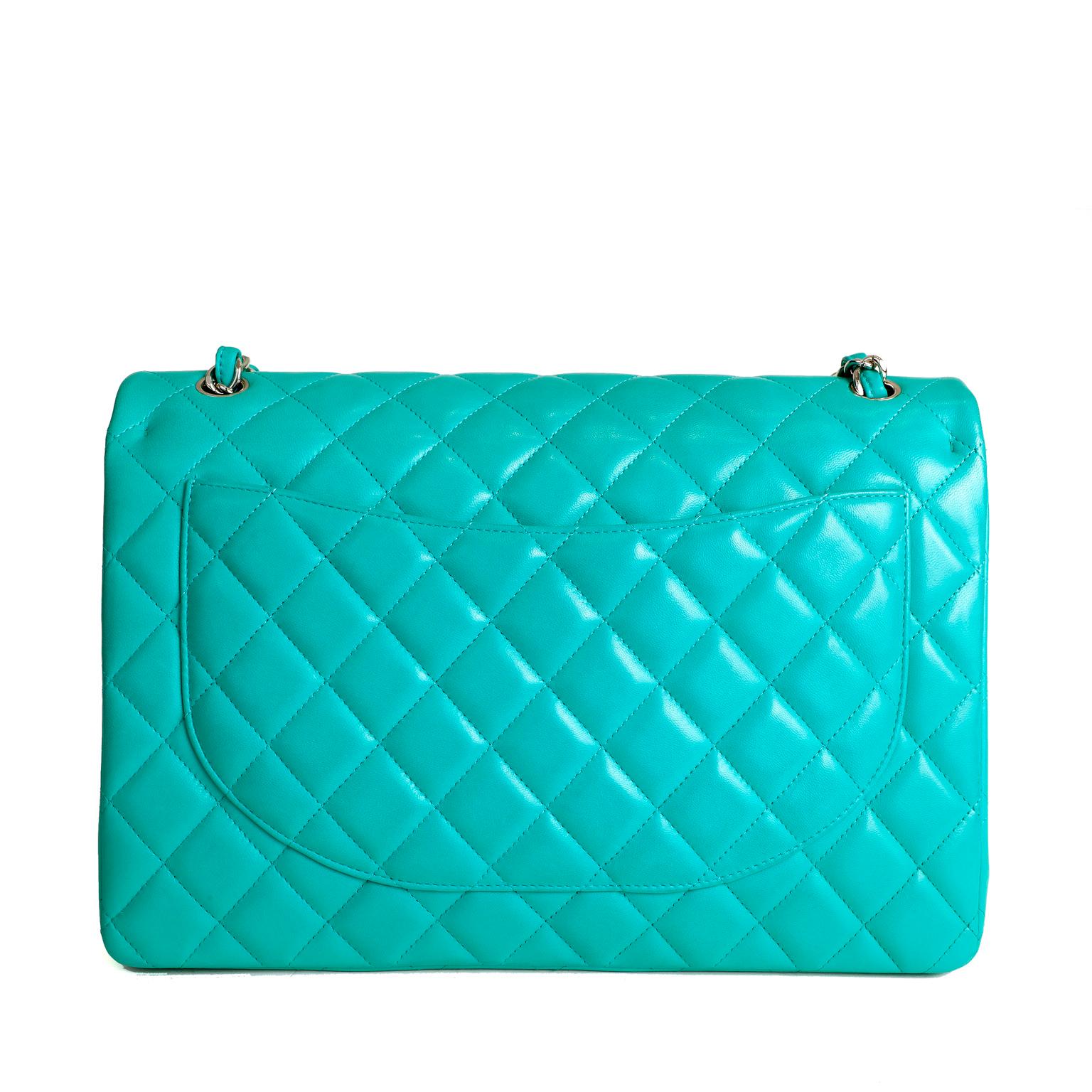 chanel maxi flap