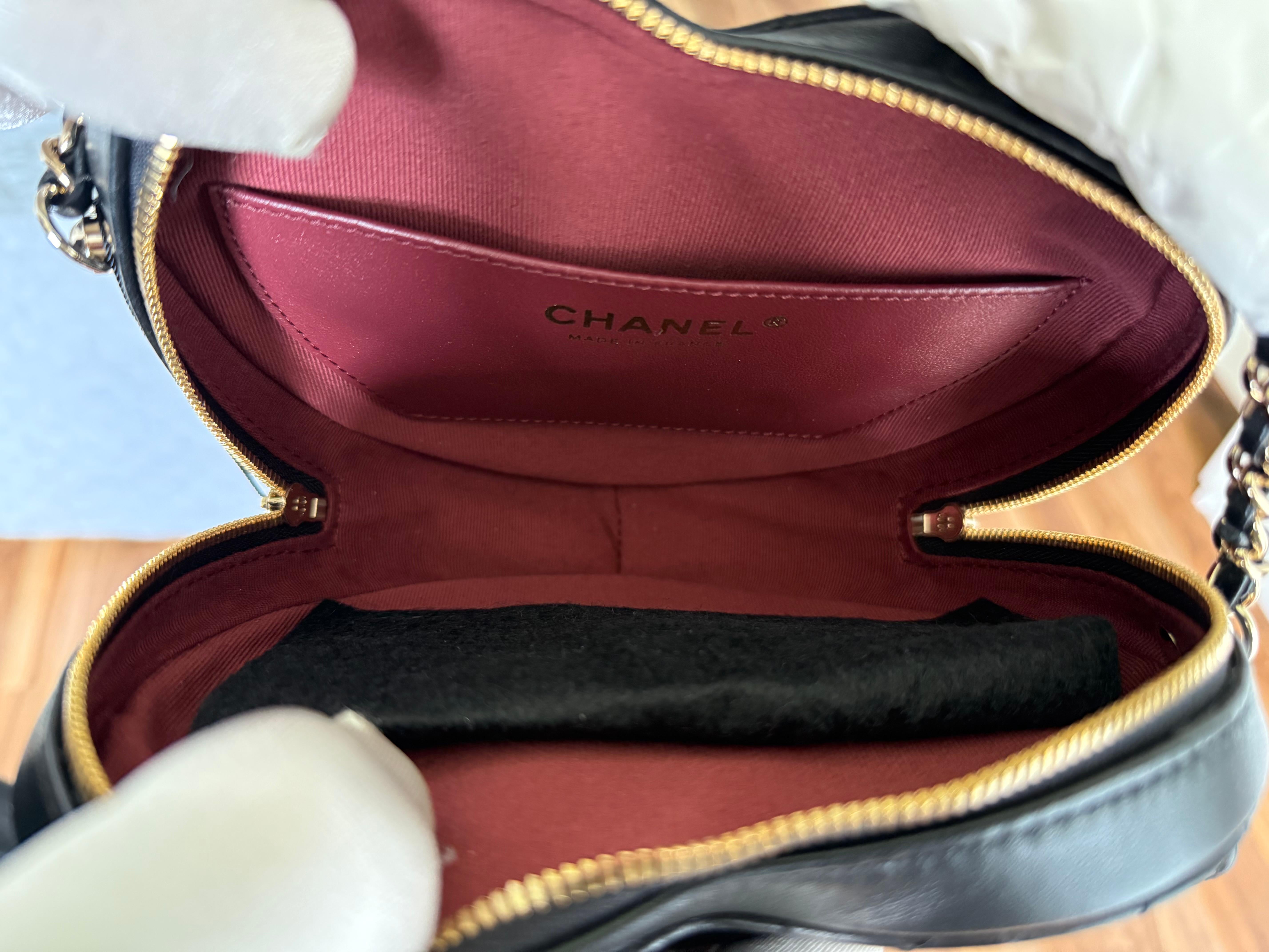 Women's or Men's CHANEL Lambskin Gold-Tone Hardware Heart Handbag NEW With Tags For Sale