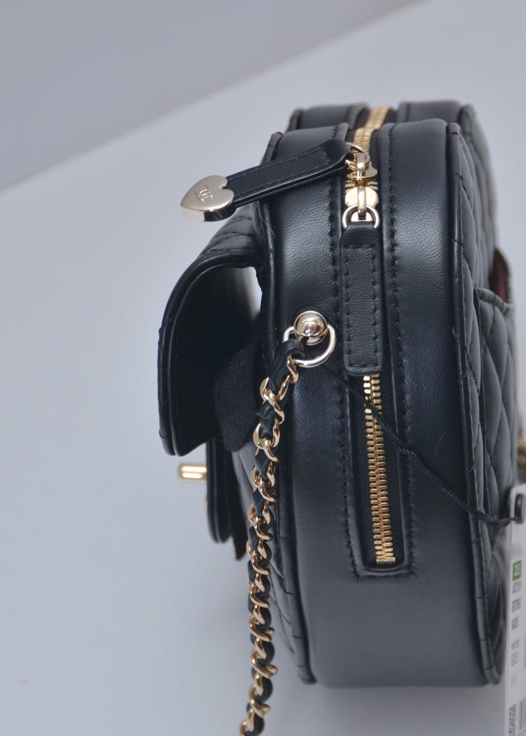CHANEL Lambskin Gold-Tone Hardware Heart Handbag NEW With Tags at ...
