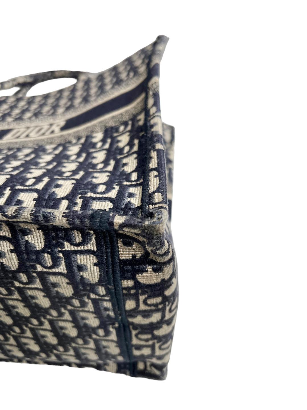 Chanel Lambskin Grand Shopping tote Bag 3