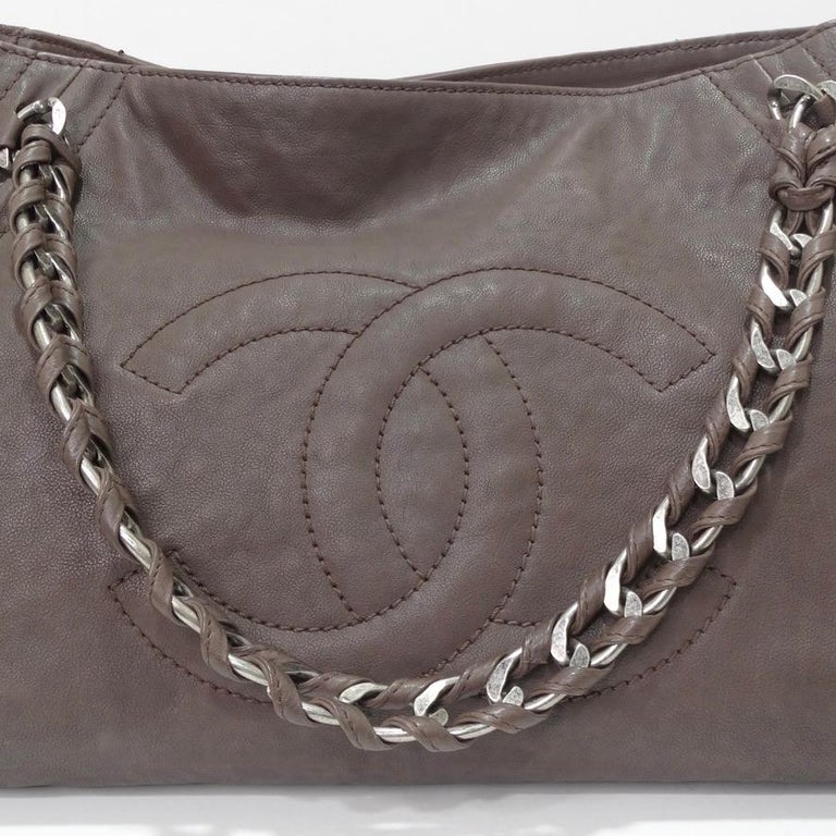 Chanel 1991-1992 Chevron Lambskin Tote