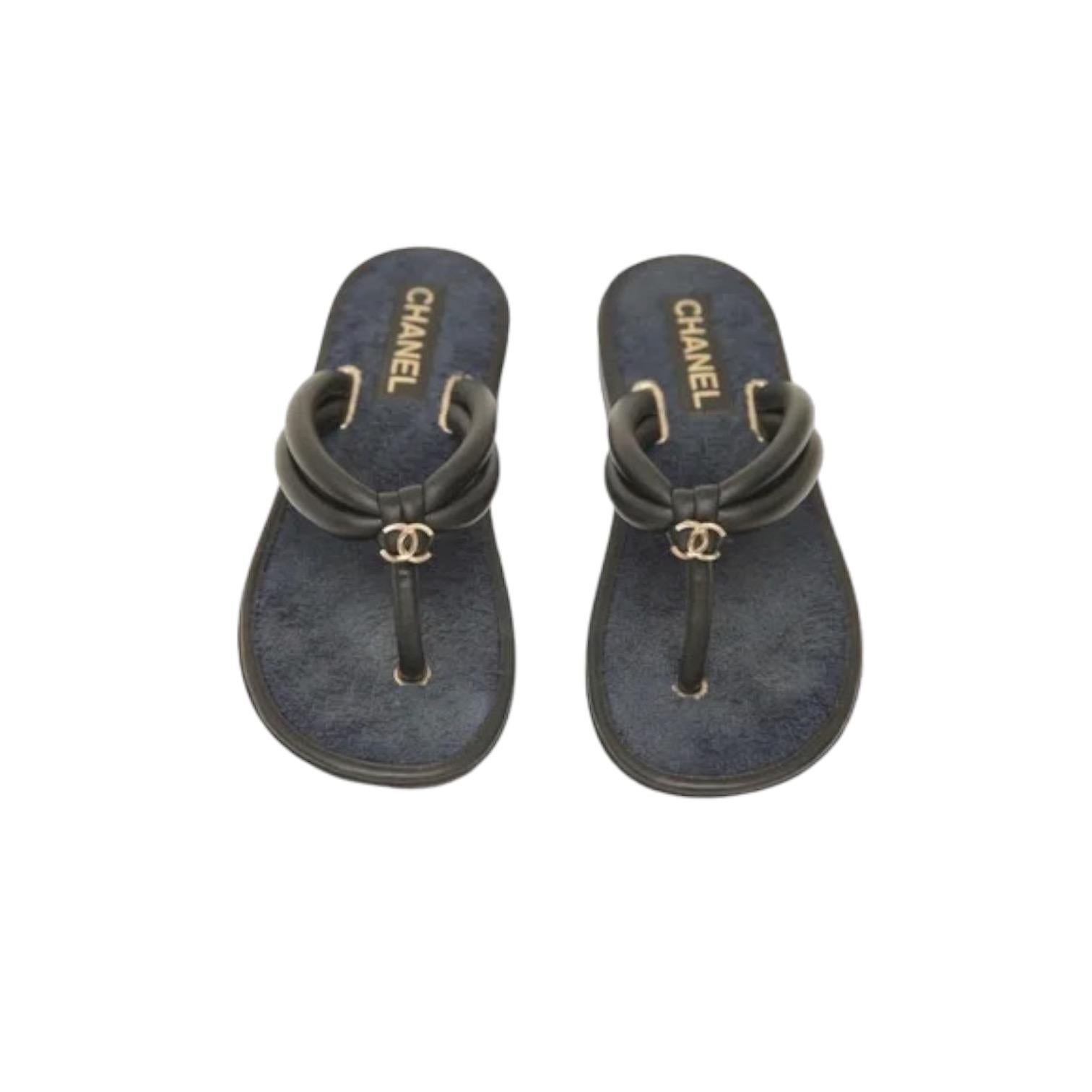 CHANEL Lambskin Leather Slide Thong Sandals Fabric Black Navy Gold CC 38C 1