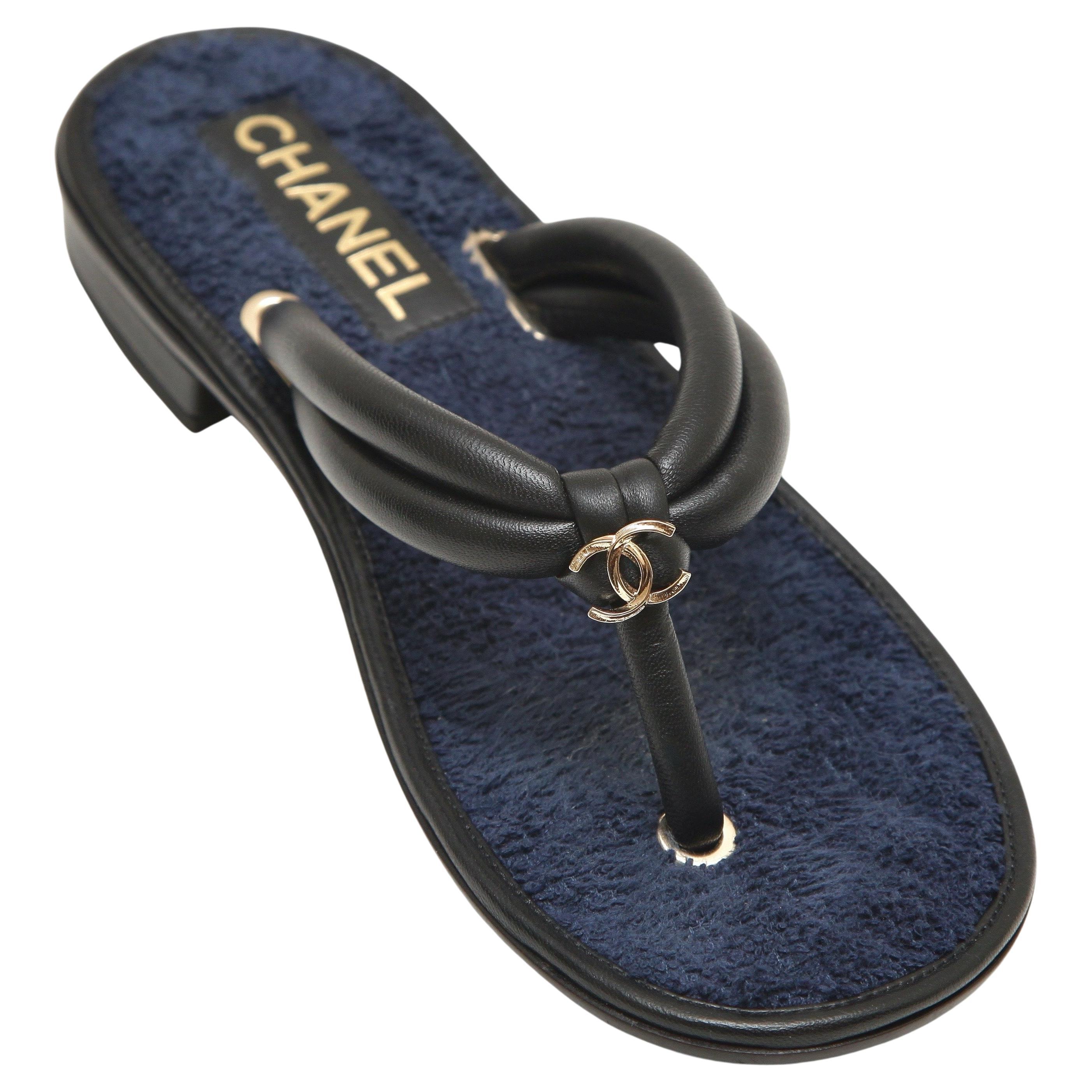 CHANEL Lambskin Leather Slide Thong Sandals Fabric Black Navy Gold